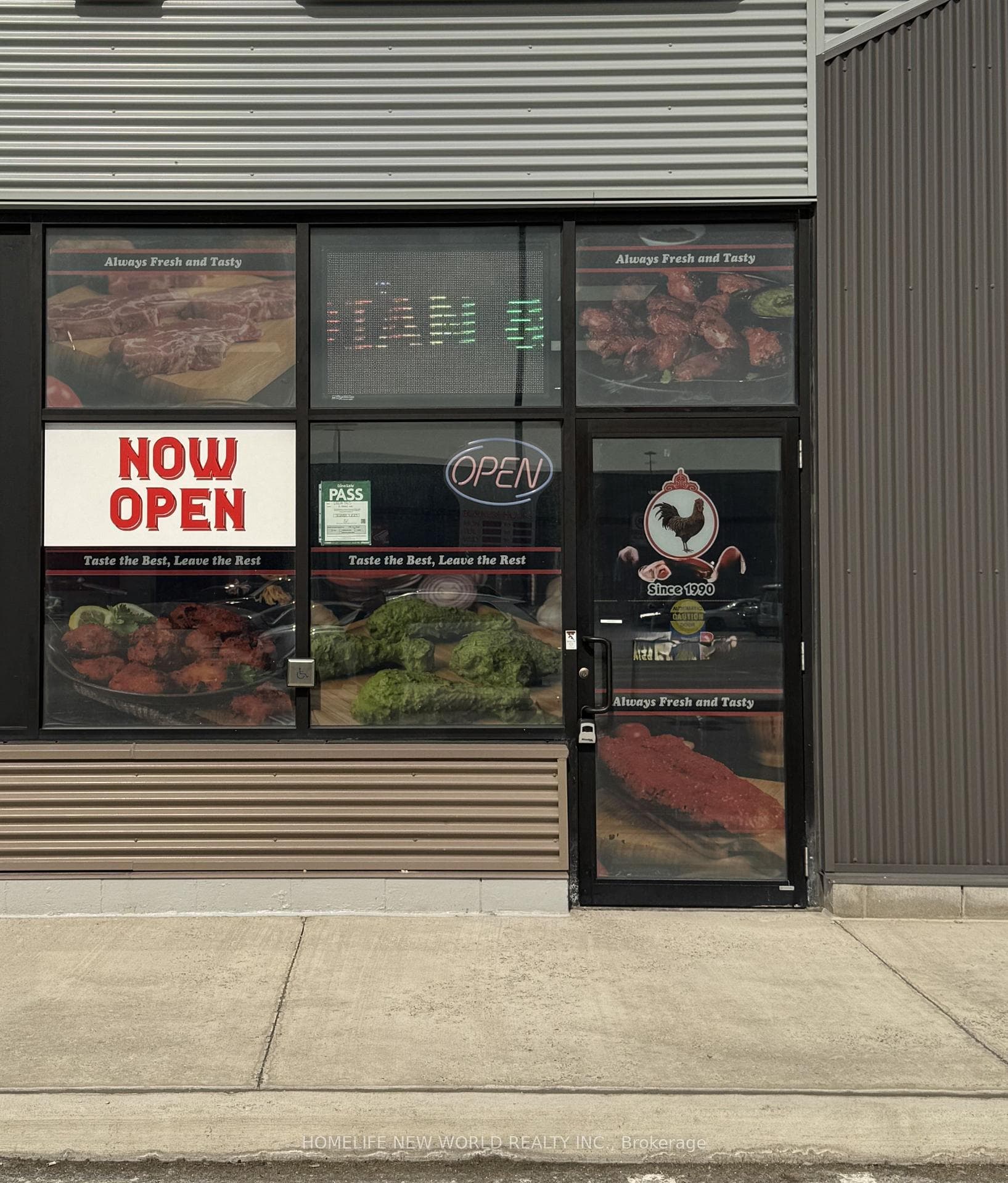 21 Rexdale Boulevard 4107, Toronto, ON M9W 1P1, Toronto W08 — photo 1