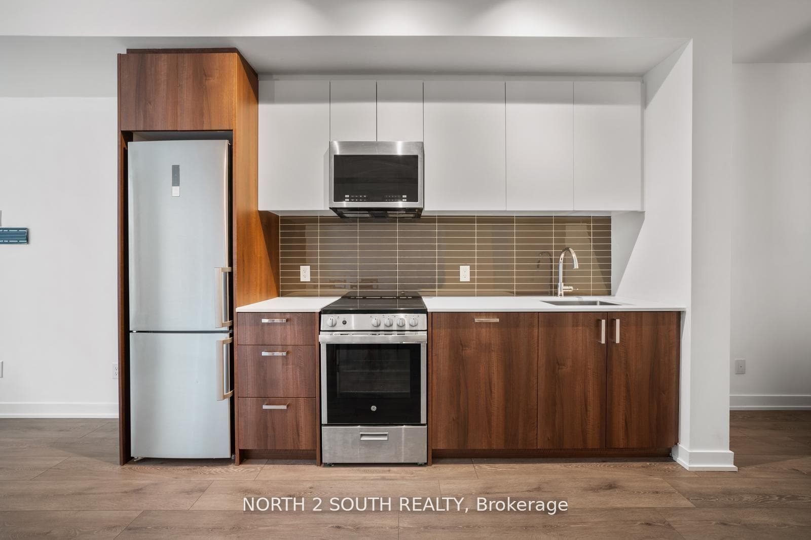 1787 St Clair Avenue W 213, Toronto, ON M6N 0B7, Toronto W03 — photo 1