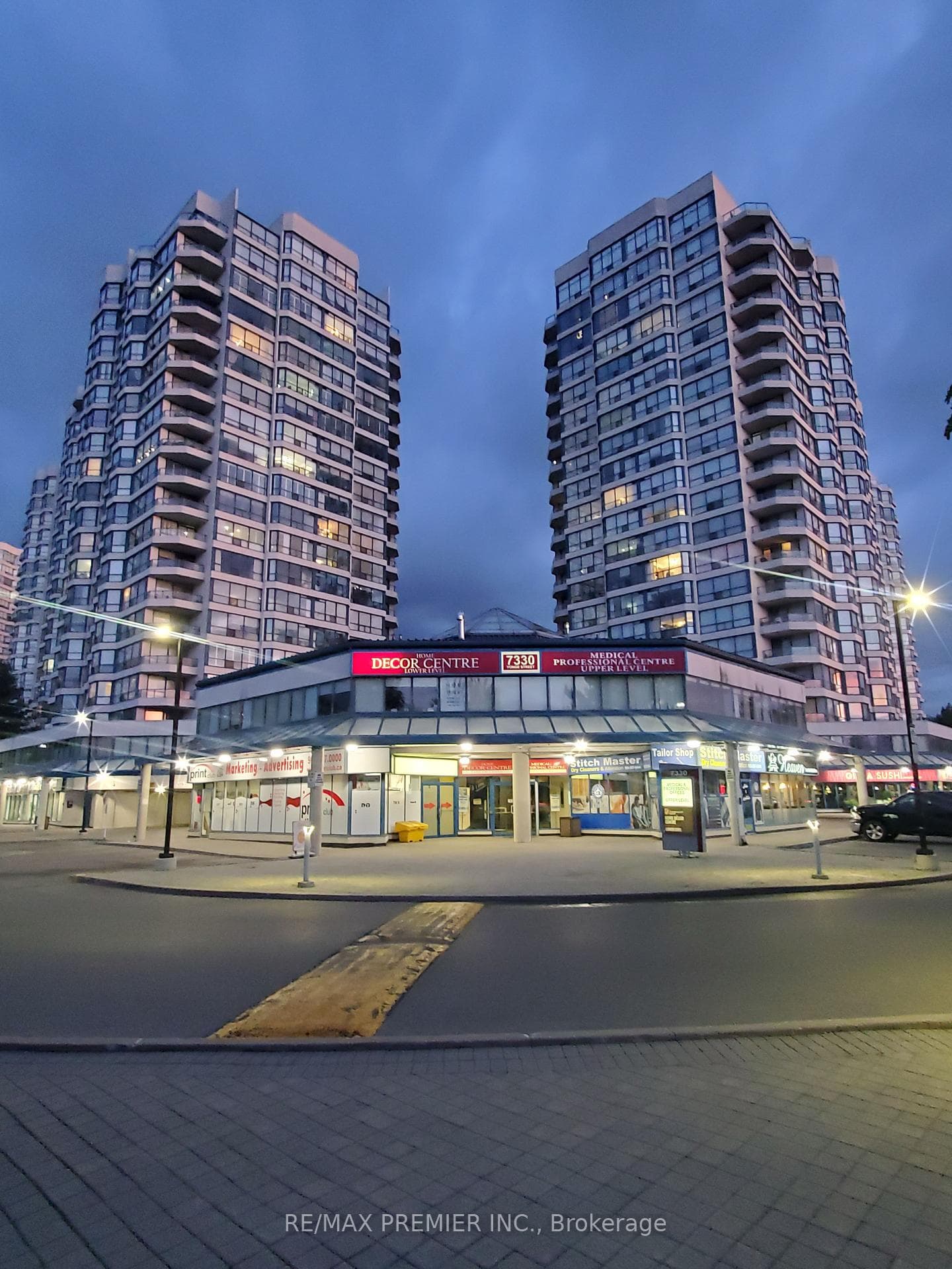 7330 Yonge Street 105, Vaughan, ON L4J 7Y7, Vaughan — photo 1