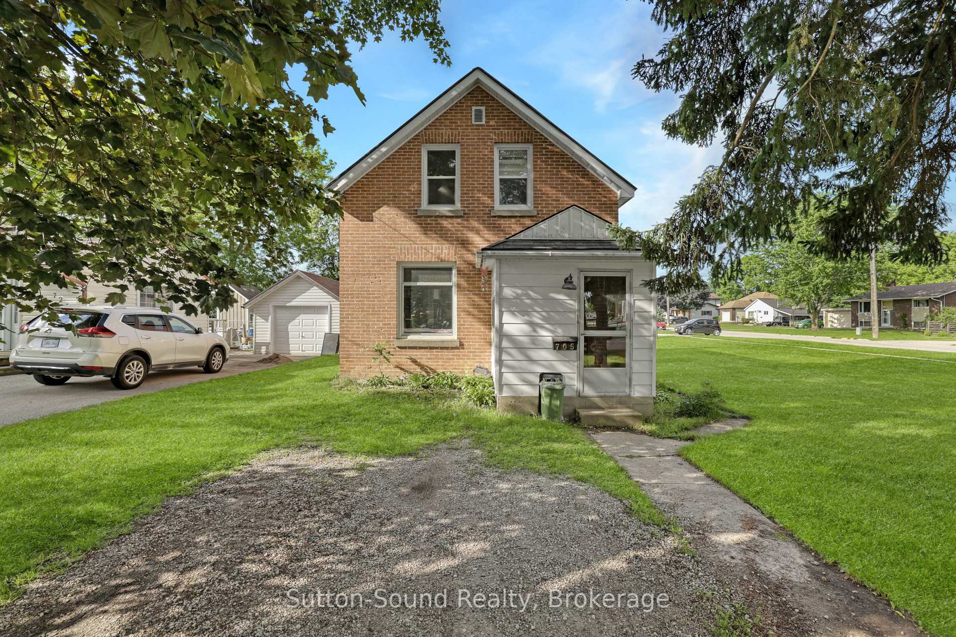 705 17th Street E, Owen Sound, ON N4K 2A4, Owen Sound — photo 1