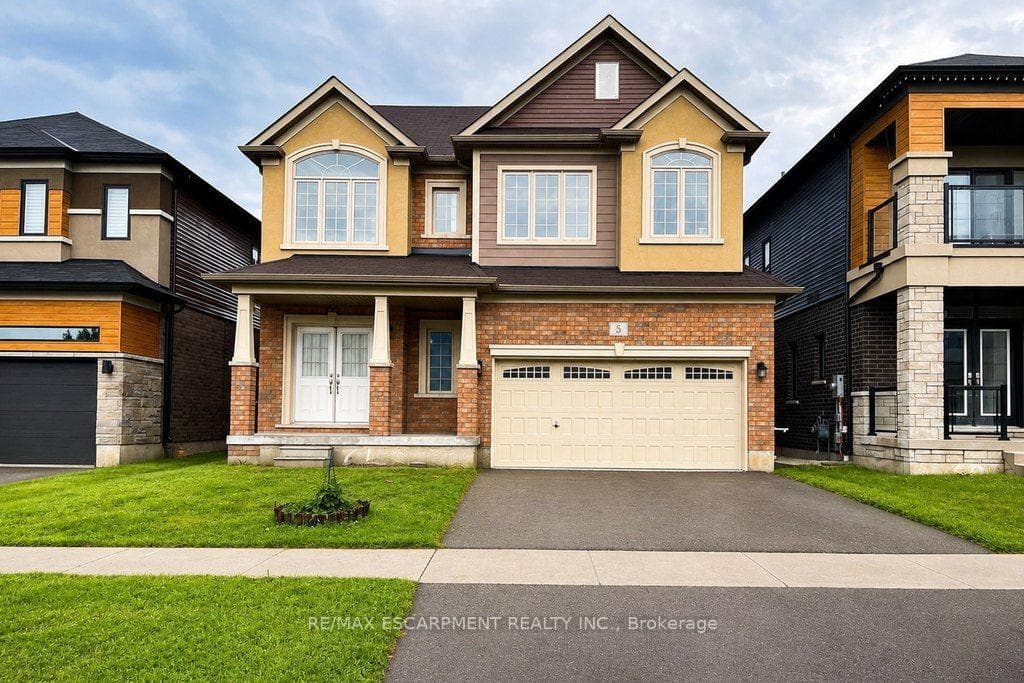 5 Sleeth Street, Brantford, ON N3S 0J7, Brantford — photo 1