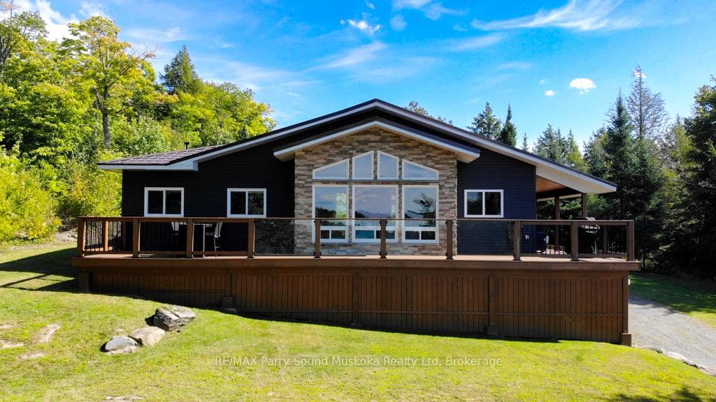 127 BURNETTS Road, McKellar, ON P2A 0B5, McKellar — photo 1