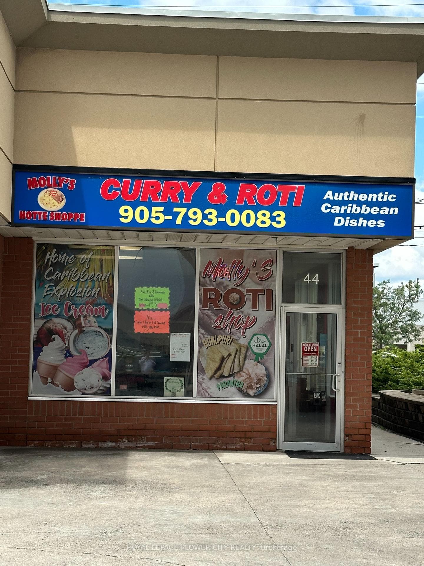 490 Chrysler Drive 44, Brampton, ON L6S 0C1, Brampton — photo 1