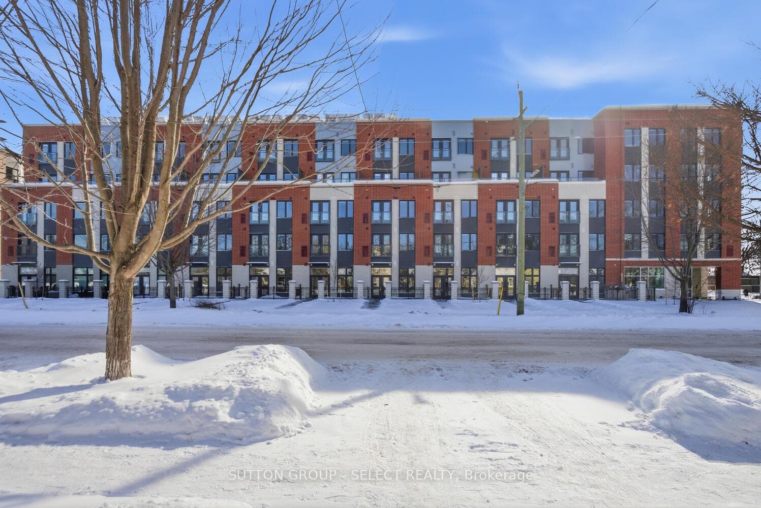 351 Hill Street 409, London East, ON N6B 2M1, London East — photo 1