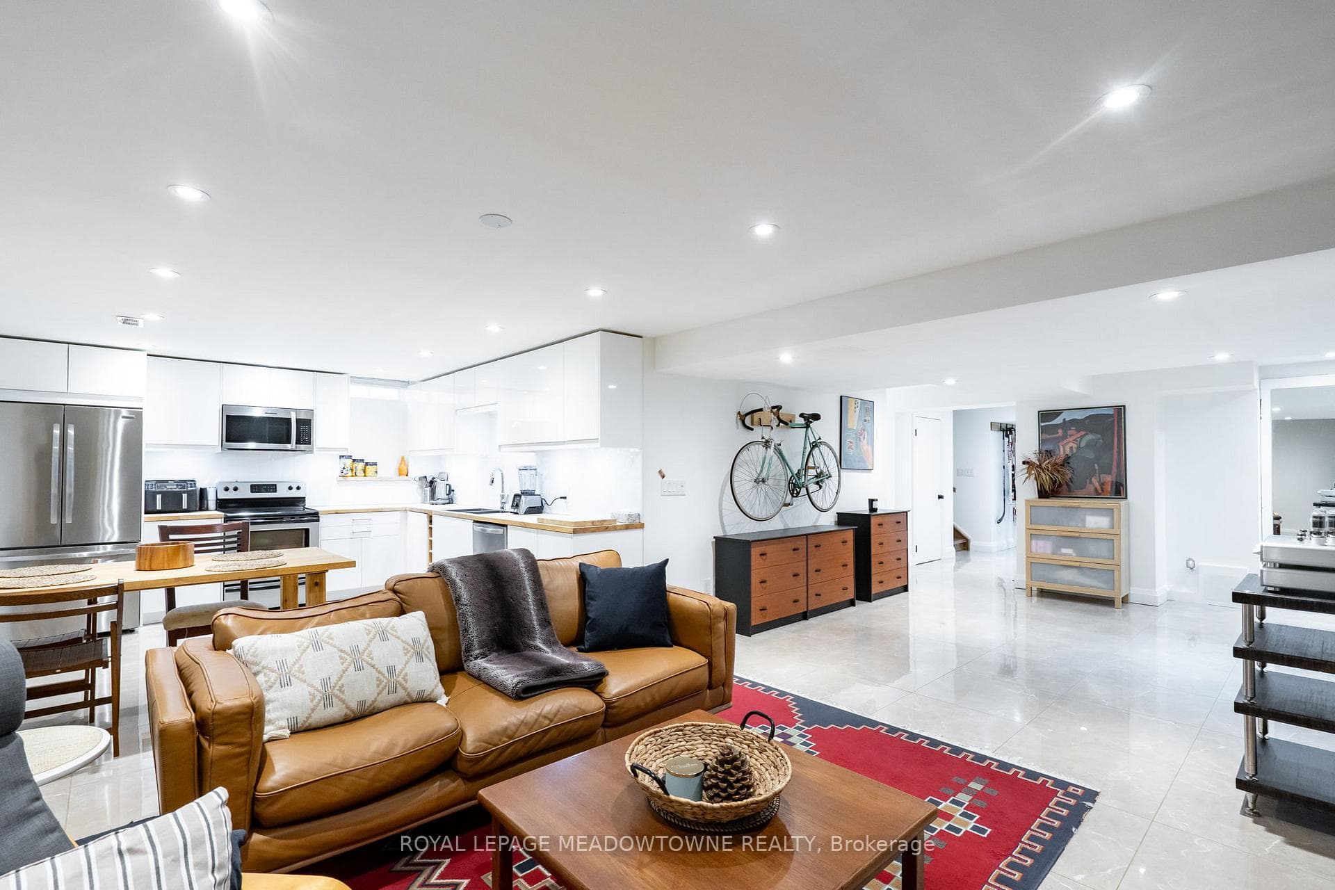 26 Emperor Drive, Brampton, ON L6P 1X5, Brampton — photo 1