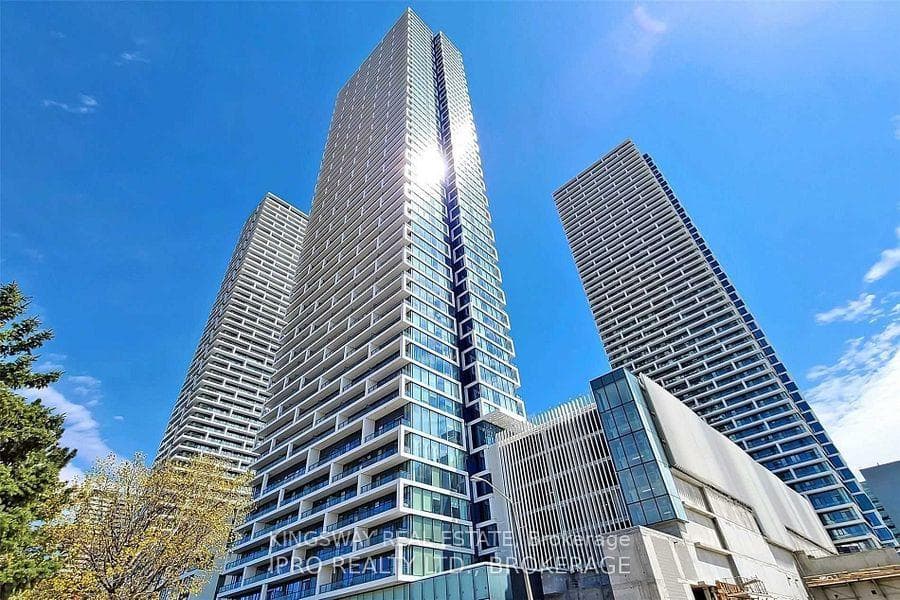 898 PORTAGE Parkway PH05, Vaughan, ON L4K 0J7, Vaughan — photo 1