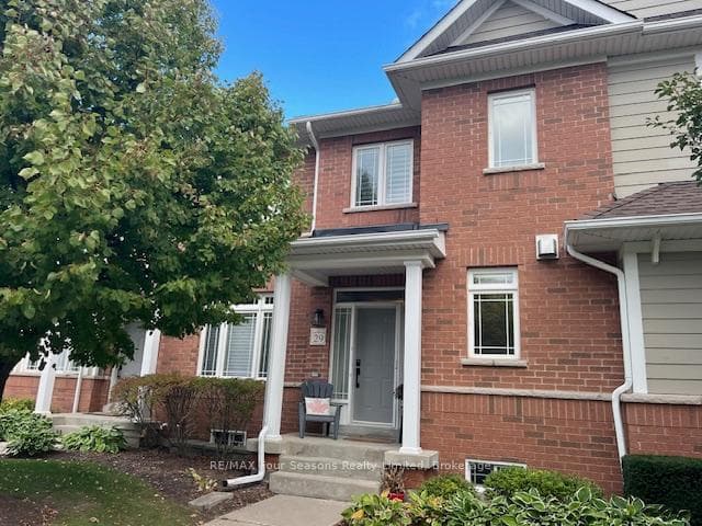 29 NORTH MAPLE Street, Collingwood, ON L9Y 0J3, Collingwood — photo 1