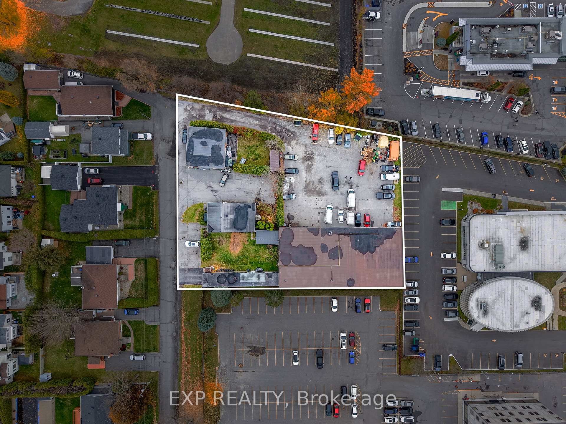 1237 1255 Cousineau Street, Orleans - Convent Glen and Area, ON K1C 1B2, Orleans - Convent Glen and Area — photo 1