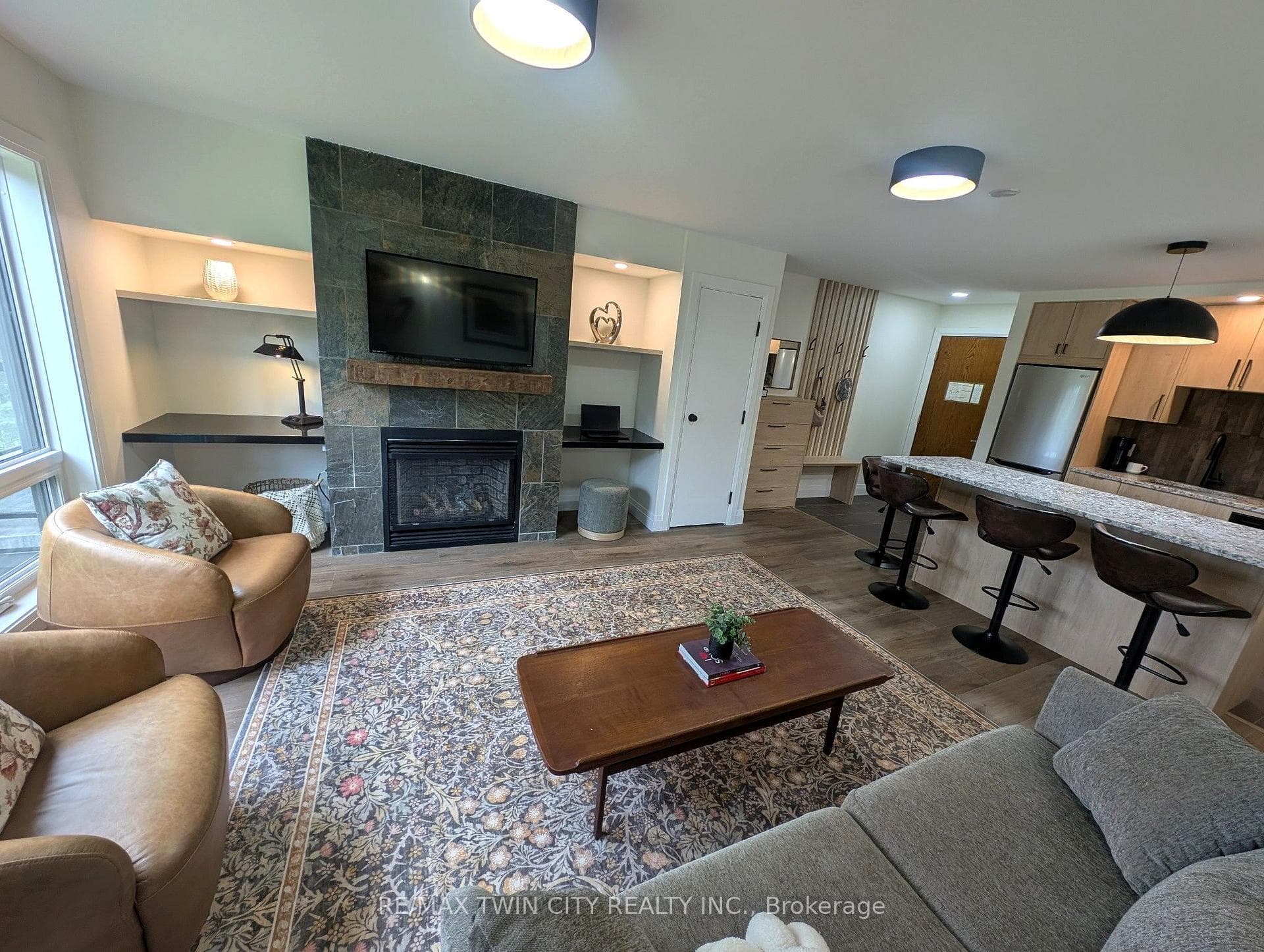 1235 Deerhurst Drive 52-105, Huntsville, ON P1H 1E8, Huntsville — photo 1