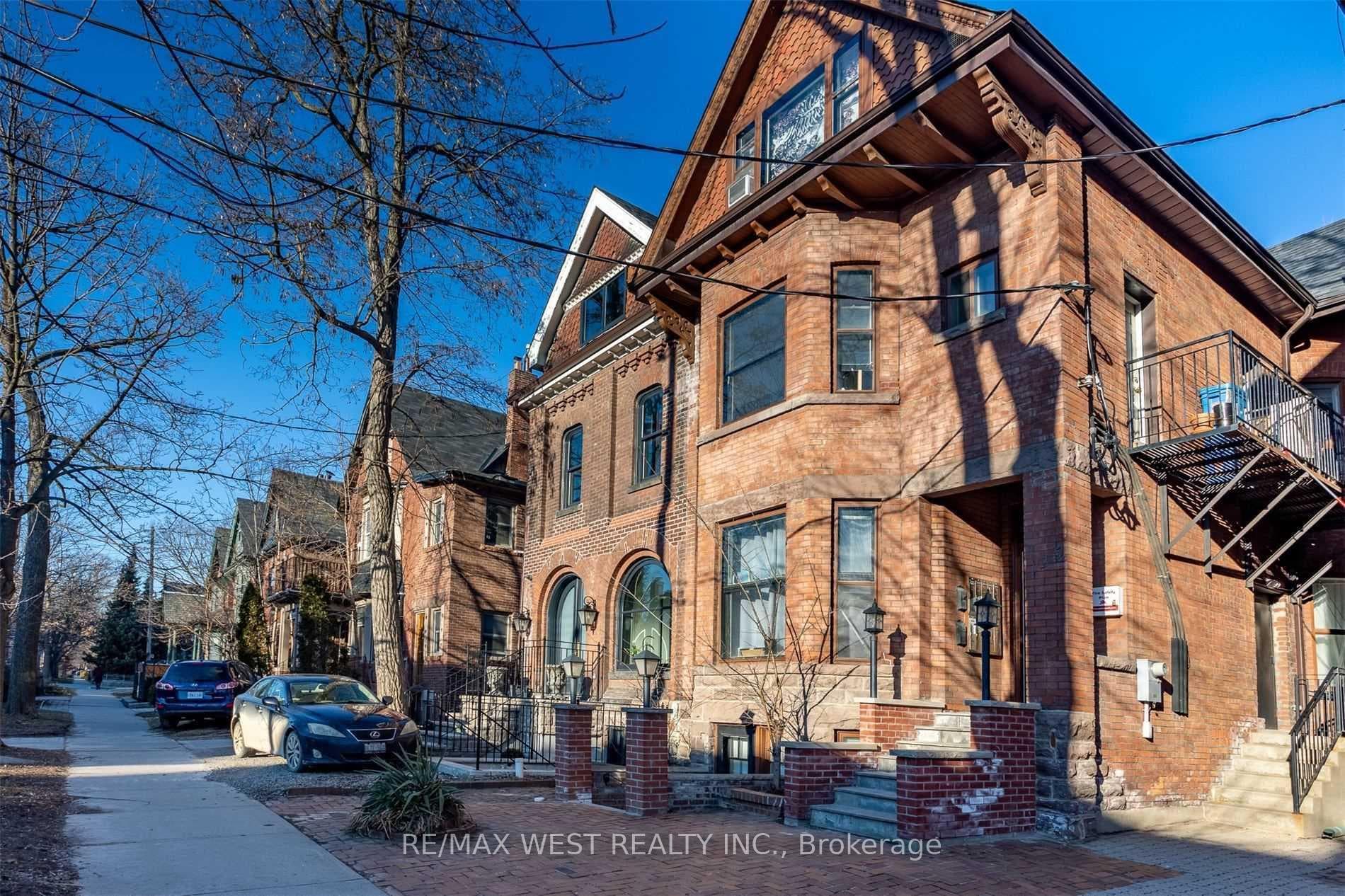 125 Madison Avenue, Toronto, ON M5R 2S3, Toronto C02 — photo 1