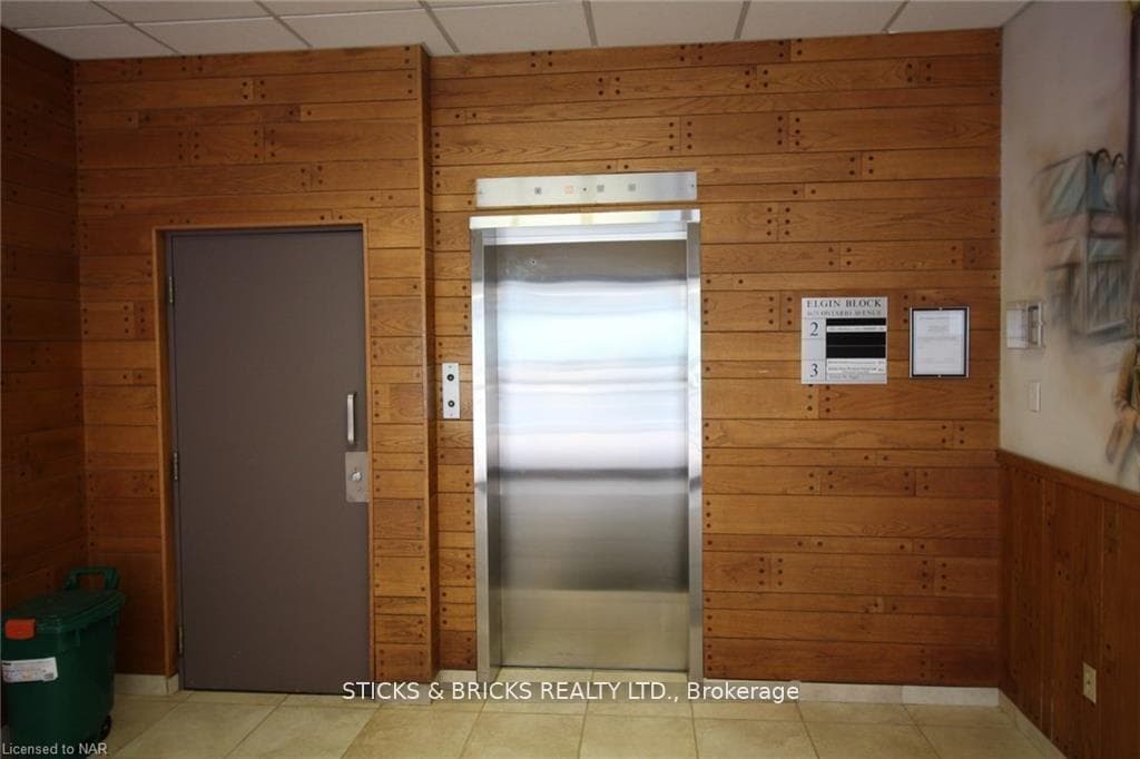 4673 Ontario Avenue 201, Niagara Falls, ON L2E 3R1, Niagara Falls — photo 1