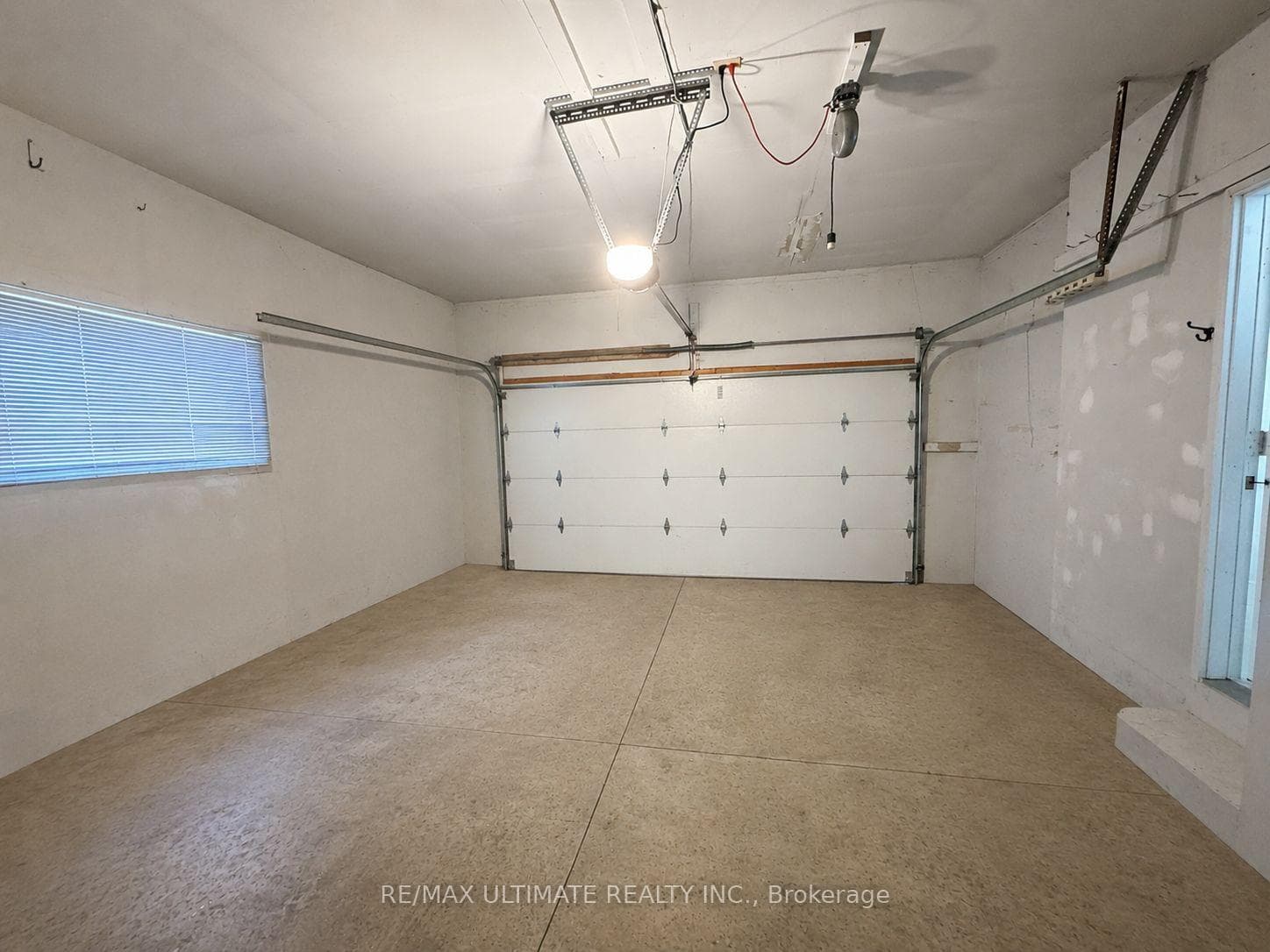 12 Stoney Brook Crescent, St. Catharines, ON L2S 3J3, St. Catharines — photo 1