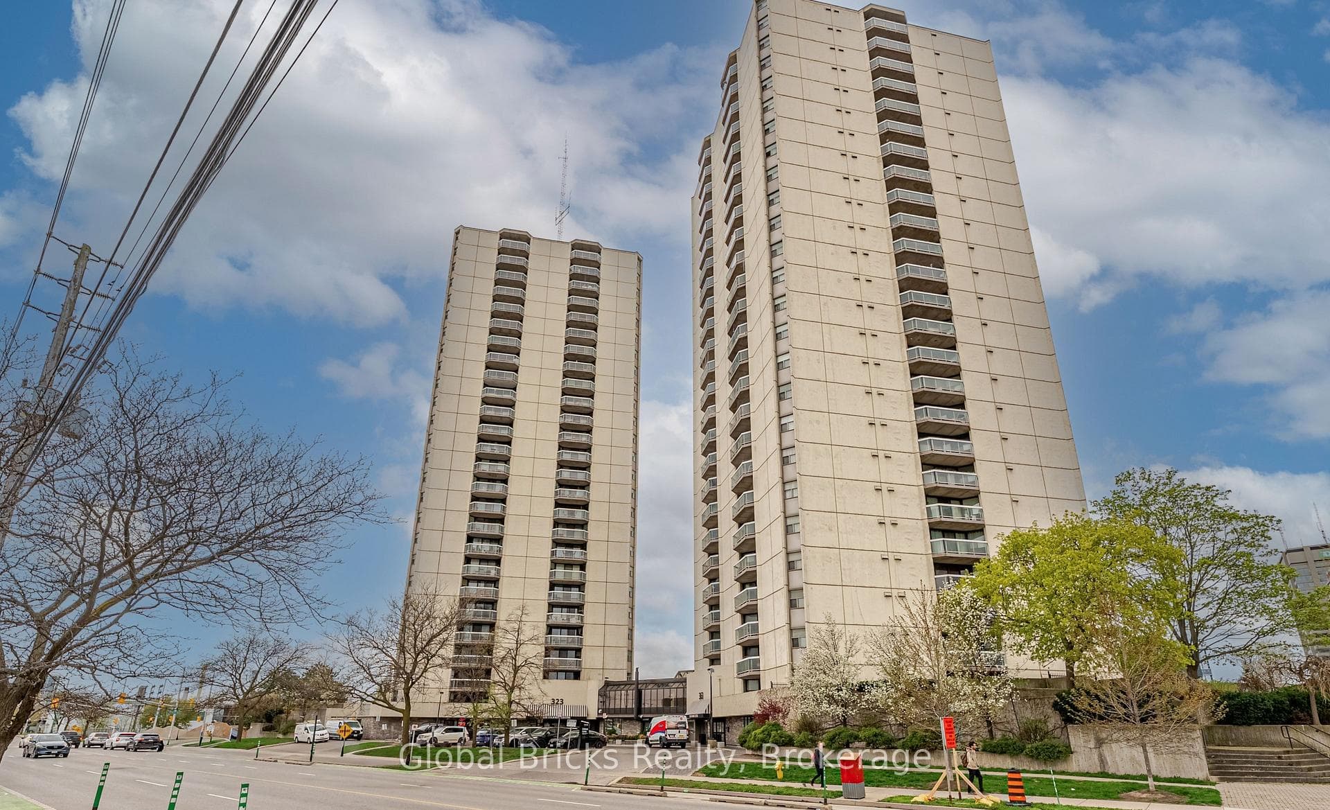 323 Colborne Street 503, London East, ON N6B 3N8, London East — photo 1