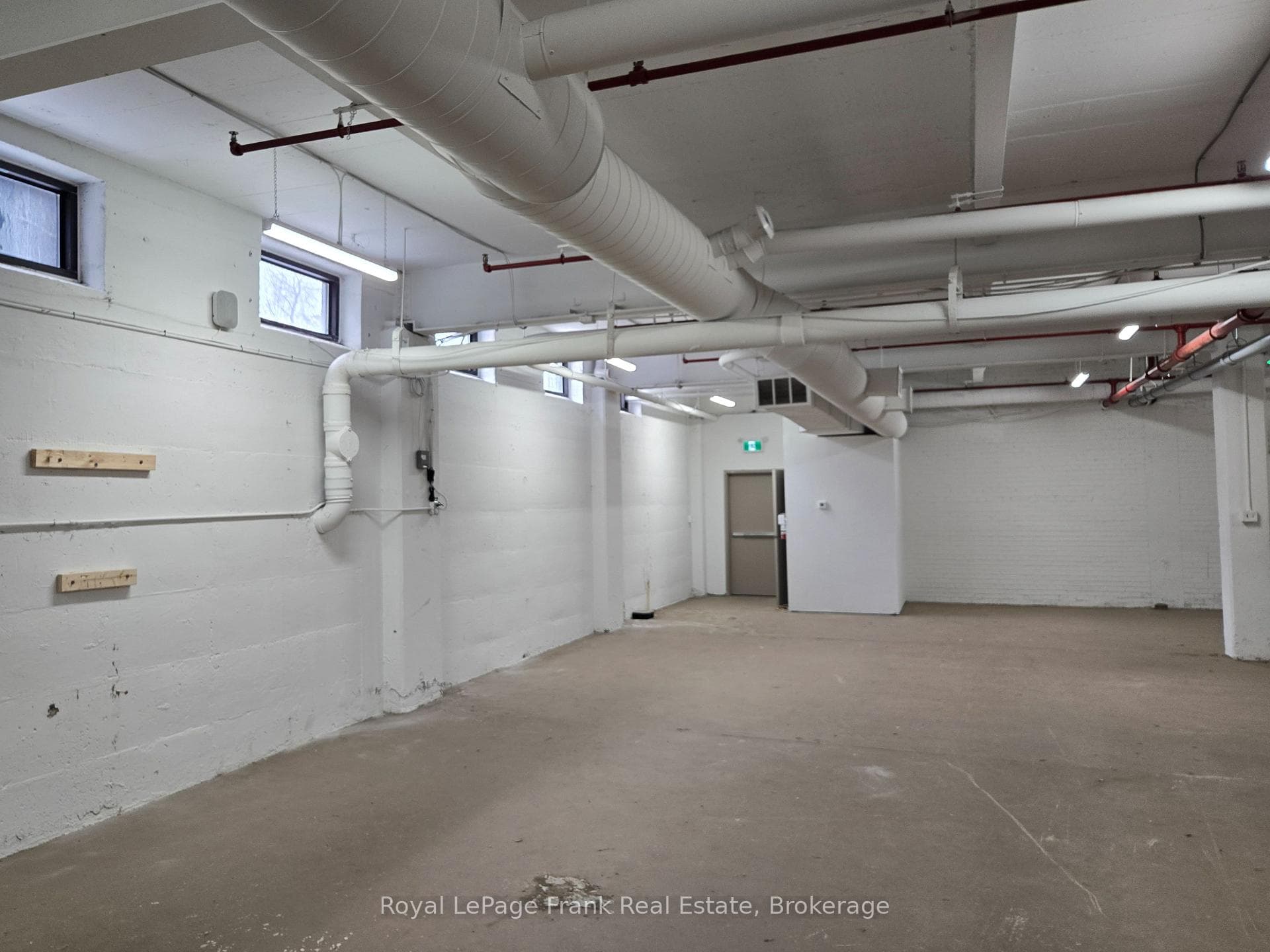 182 Wellington Street Basement, Clarington, ON L1C 1W3, Clarington — photo 1