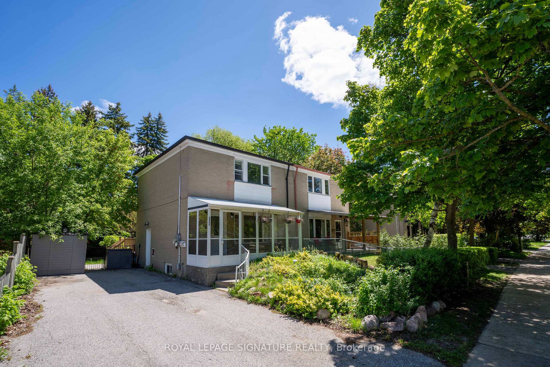 333 Neal Drive, Richmond Hill, ON L4C 3L3, Richmond Hill — photo 1