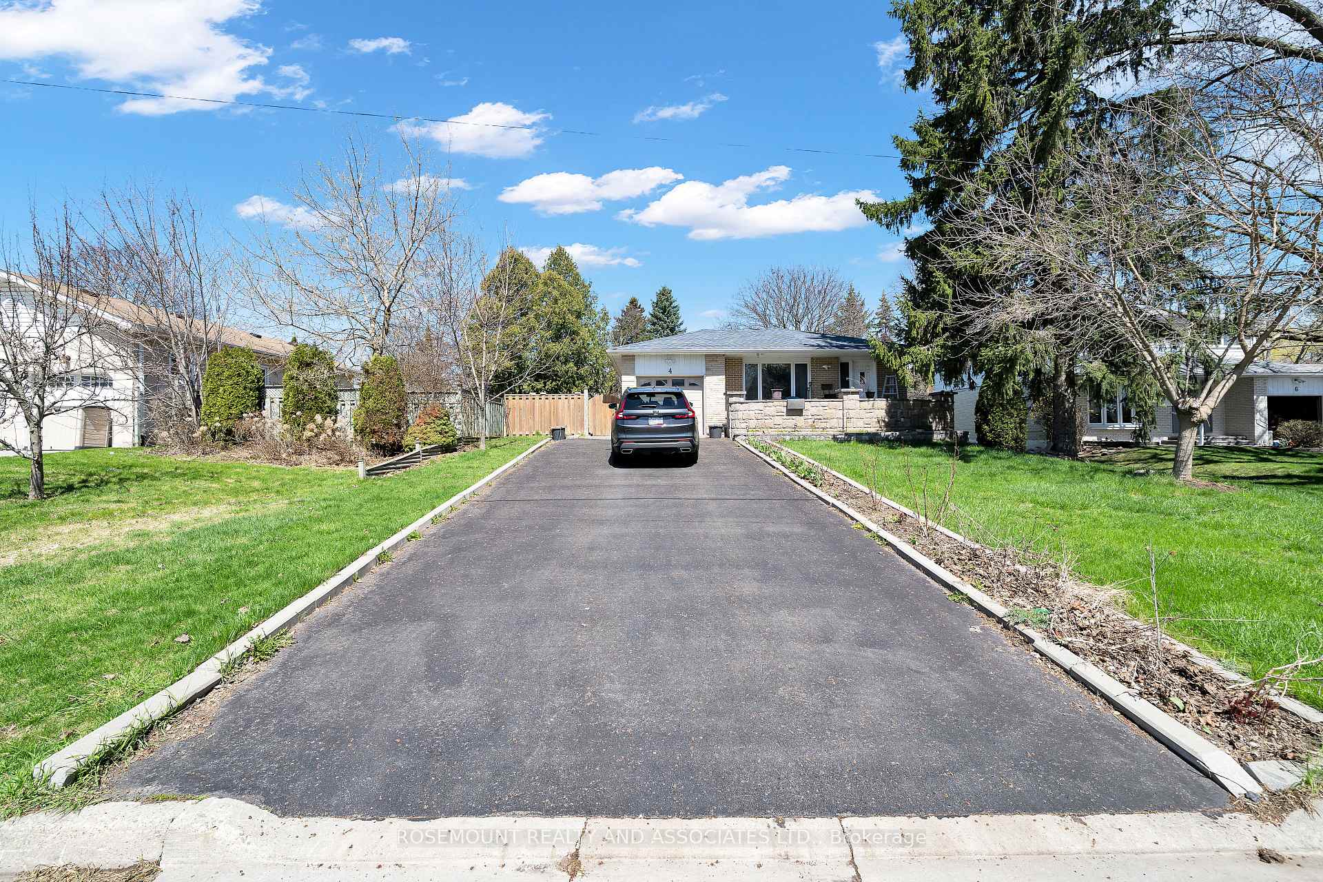 4 Carwin Crescent Basement, Ajax, ON L1S 6G6, Ajax — photo 1