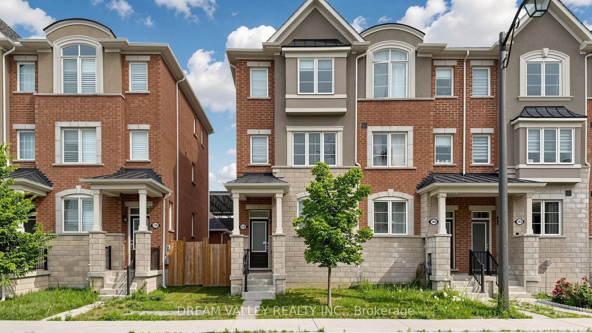 138 S Cleanside Road, Toronto, ON M1L 0C6, Toronto E04 — photo 1
