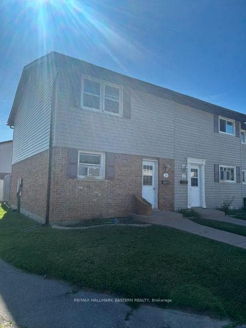 996 Sydenham Road 32, Peterborough, ON K9J 7V7, Peterborough — photo 1