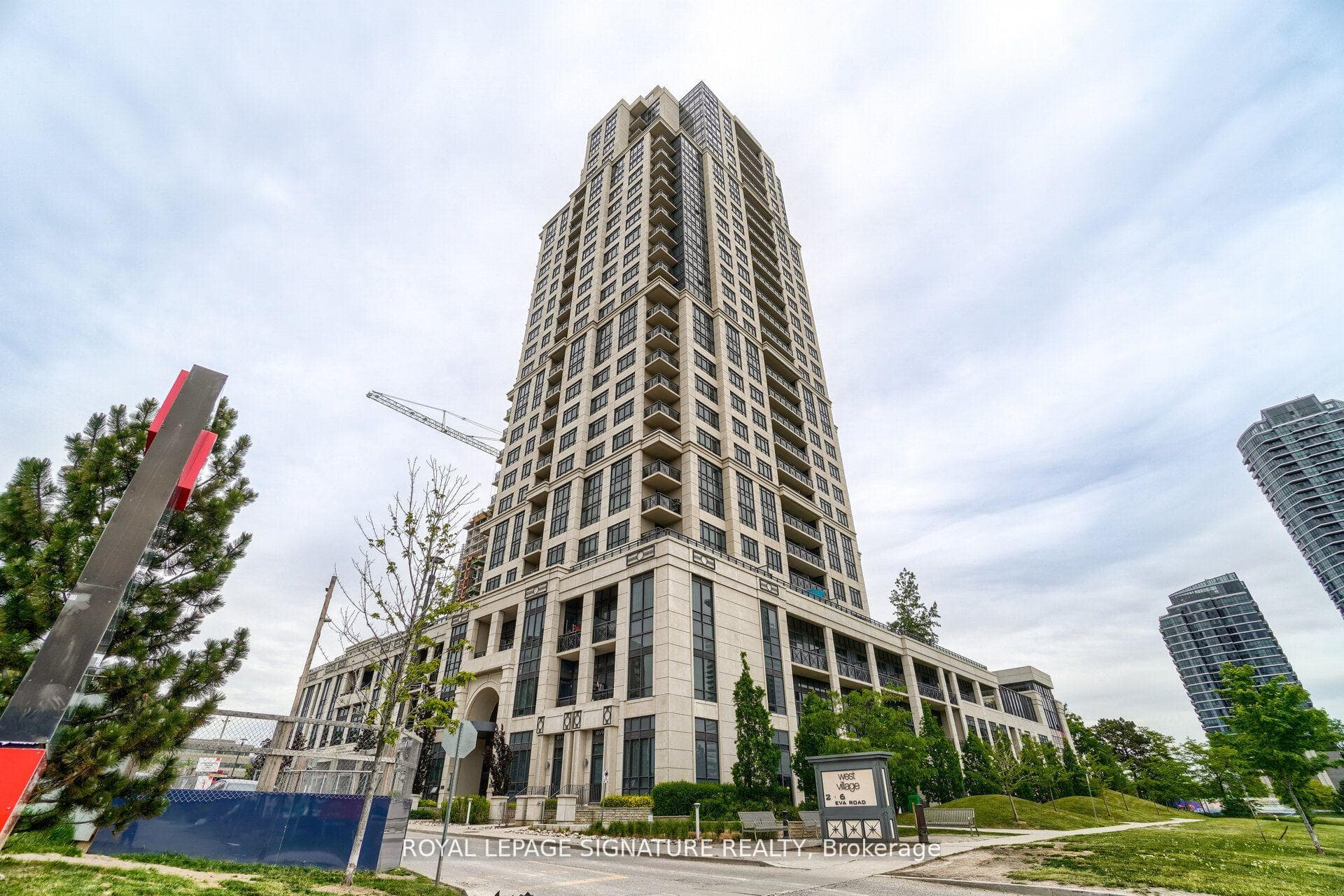 2 Eva Road E 926, Toronto, ON M9C 0A9, Toronto W08 — photo 1