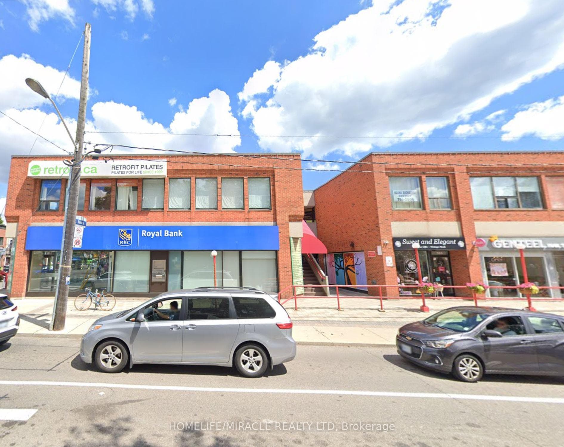 2323 Bloor Street W 8, Toronto, ON M6S 4W1, Toronto W01 — photo 1