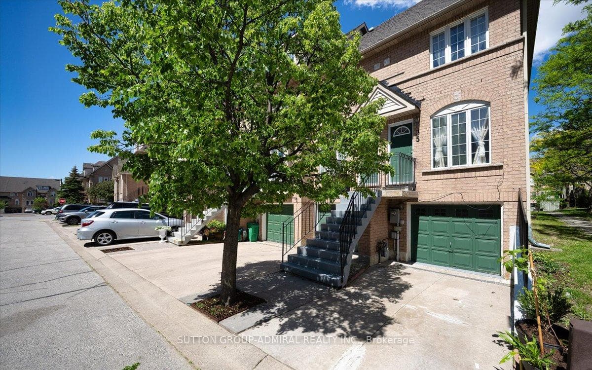 75 Strathaven Drive 35, Mississauga, ON L5R 3W1, Mississauga — photo 1