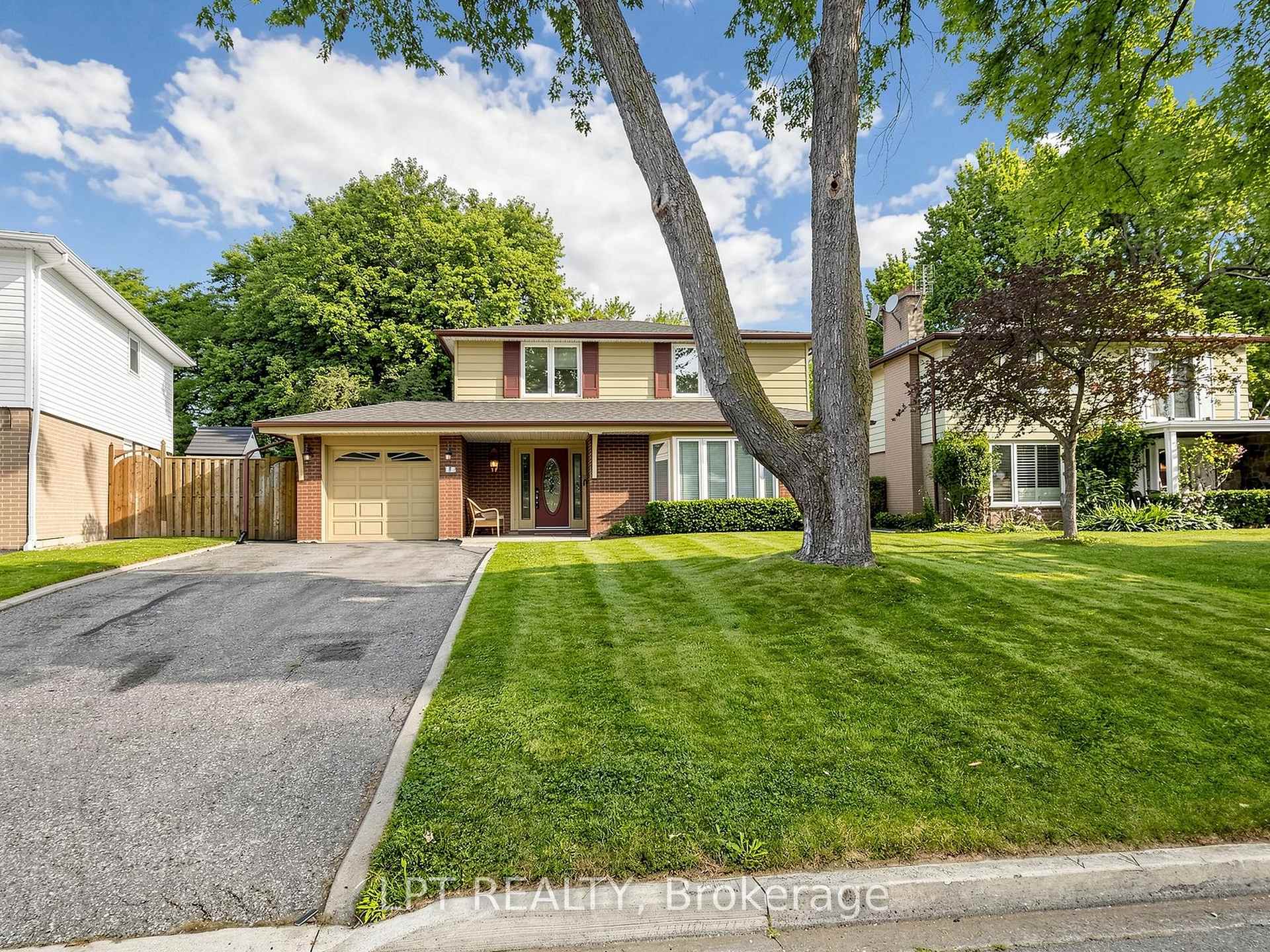 70 Roberts Crescent, Brampton, ON L6W 1G8, Brampton — фото 1