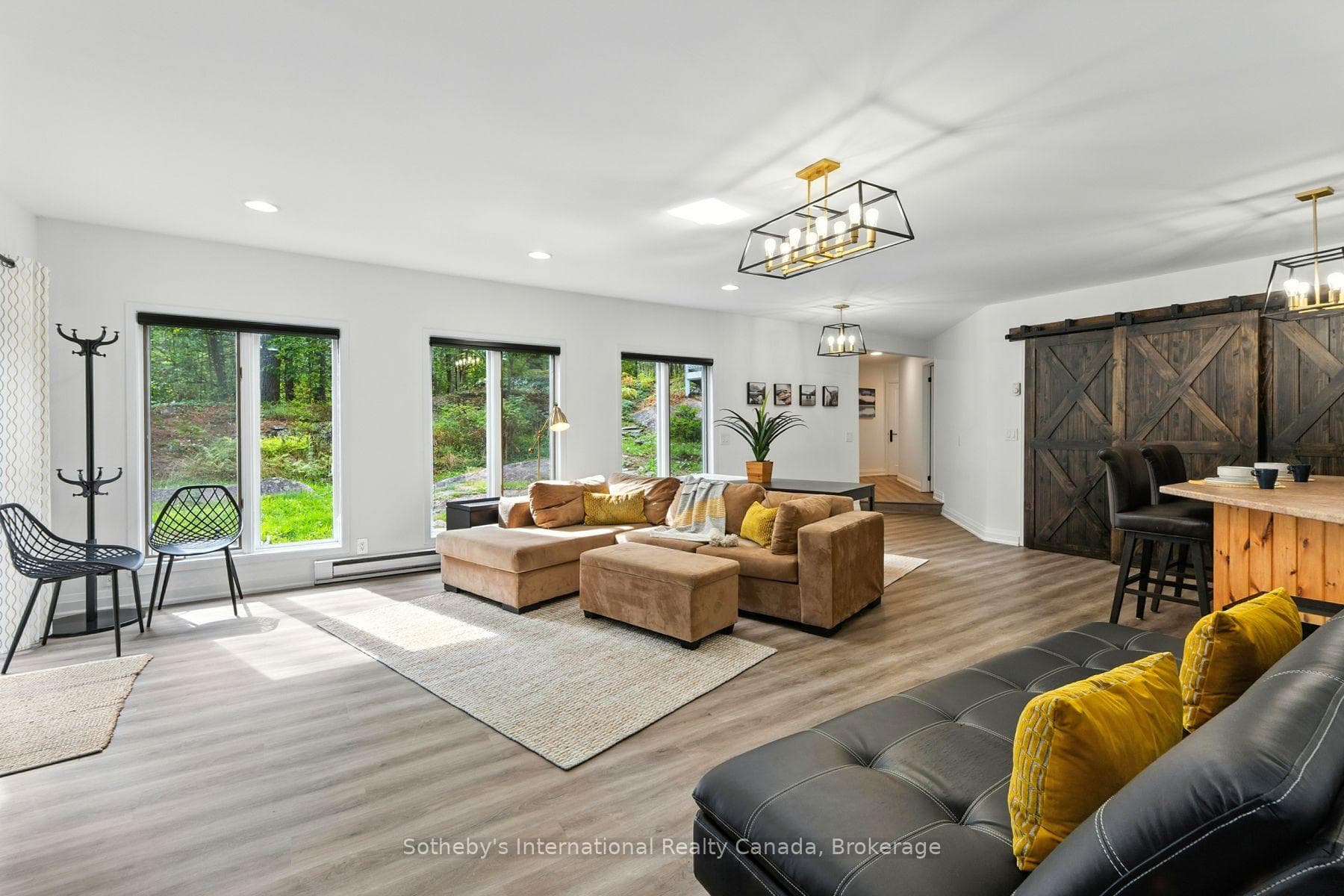 1060 North Kahshe Lake Road, Gravenhurst, ON P0E 1G0, Gravenhurst — photo 1