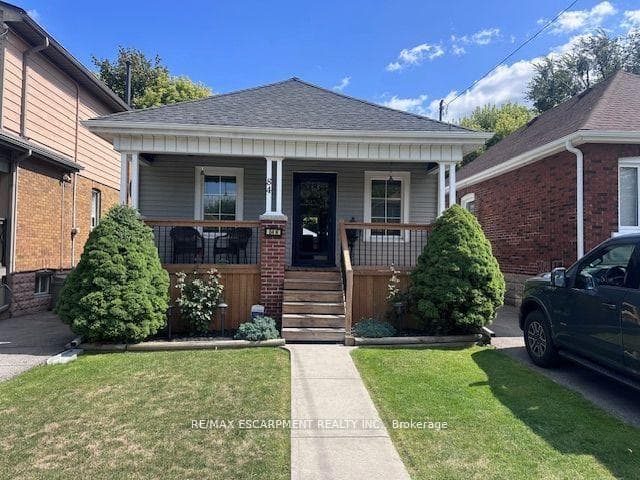 84 Barons Avenue N, Hamilton, ON L8H 5A4, Hamilton — photo 1