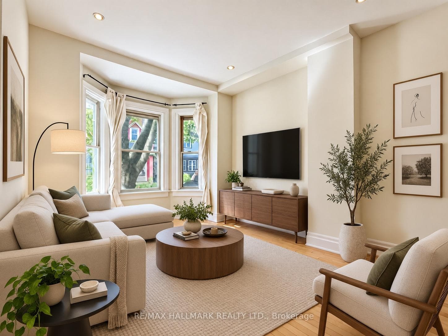 193 Boulton Avenue, Toronto, ON M4M 2J9