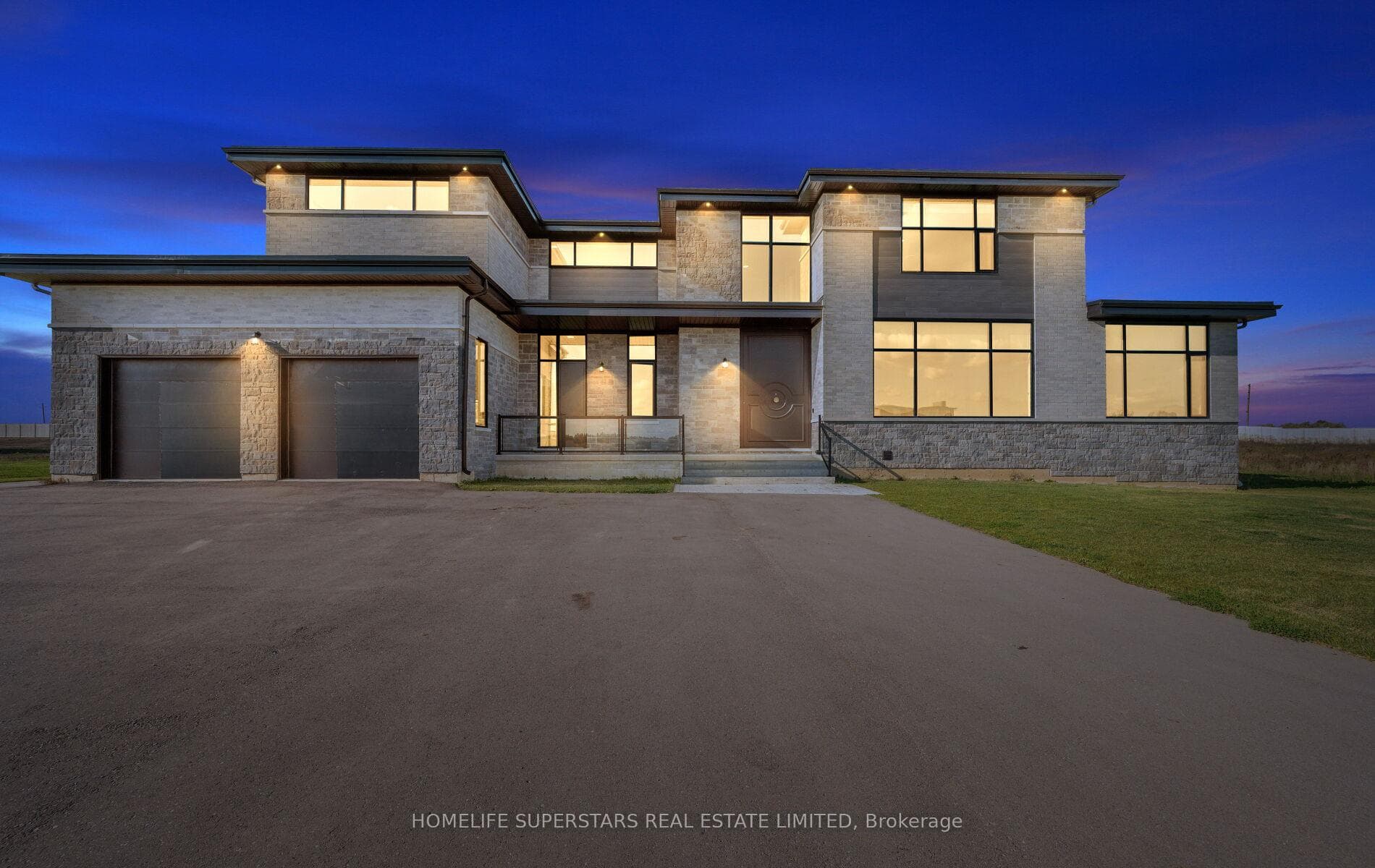 32 Sugarbush Court, Halton Hills, ON L7G 4S7, Halton Hills — photo 1