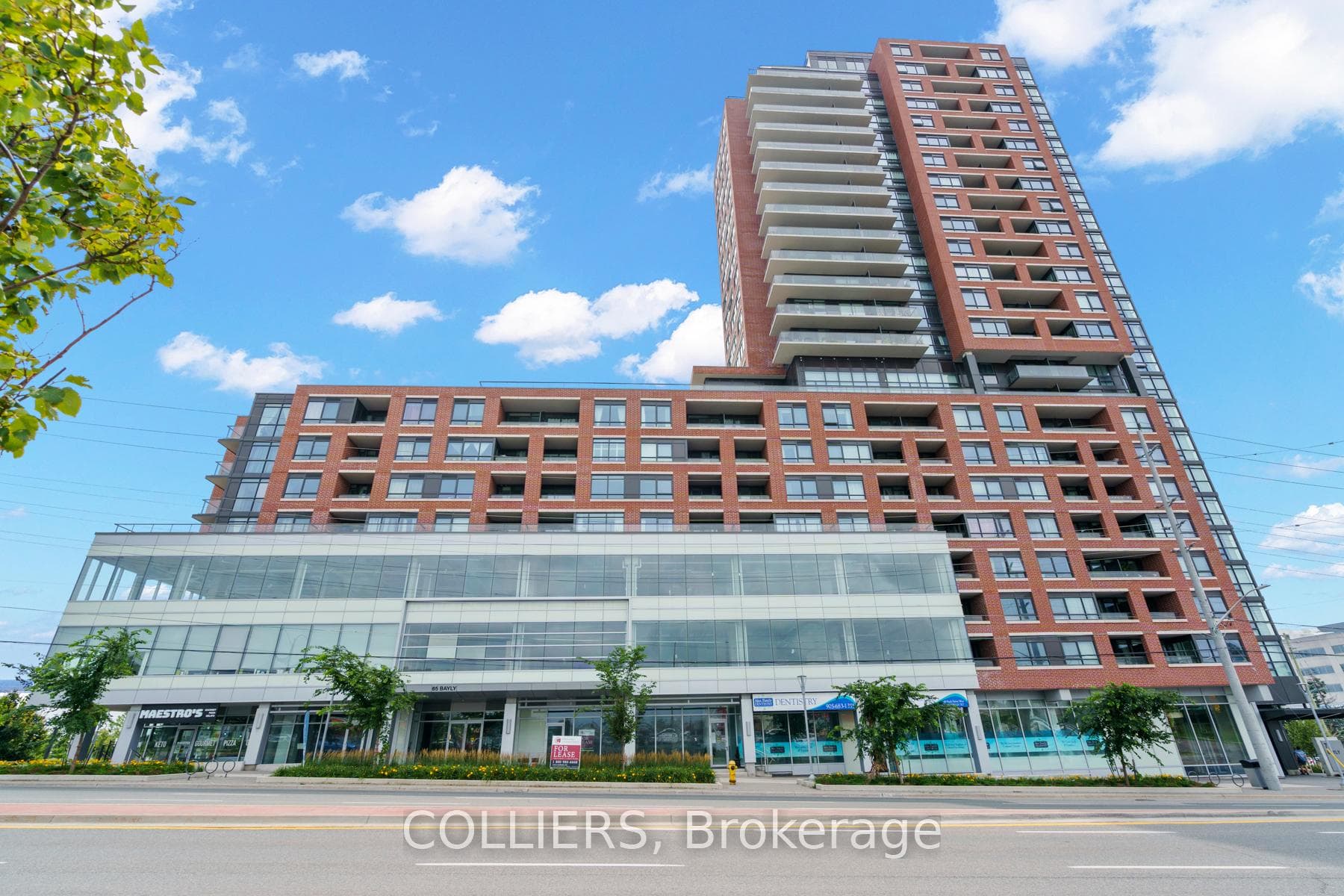 67 Bayly Street W 3, Ajax, ON L1B 4G2, Ajax — photo 1