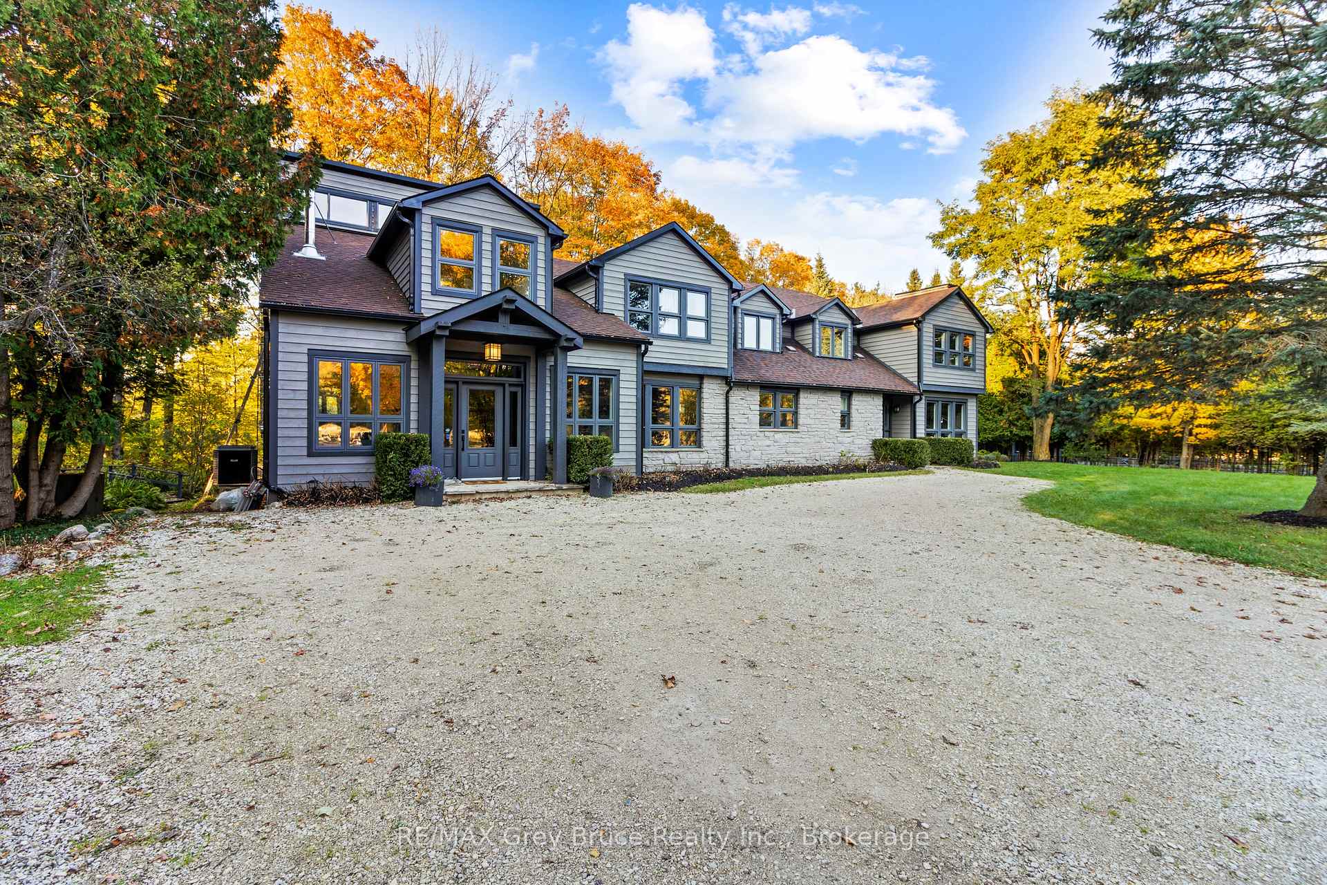 3476 Garden Of Eden Road, Clearview, ON L0M 1G0, Clearview — photo 1