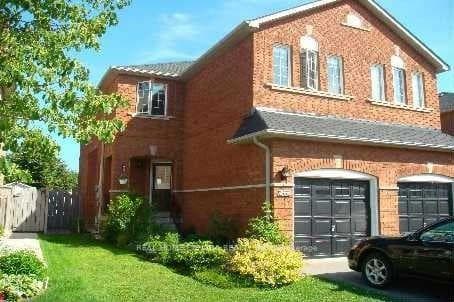 1352 Brookstar Drive, Oakville, ON L6M 3W1