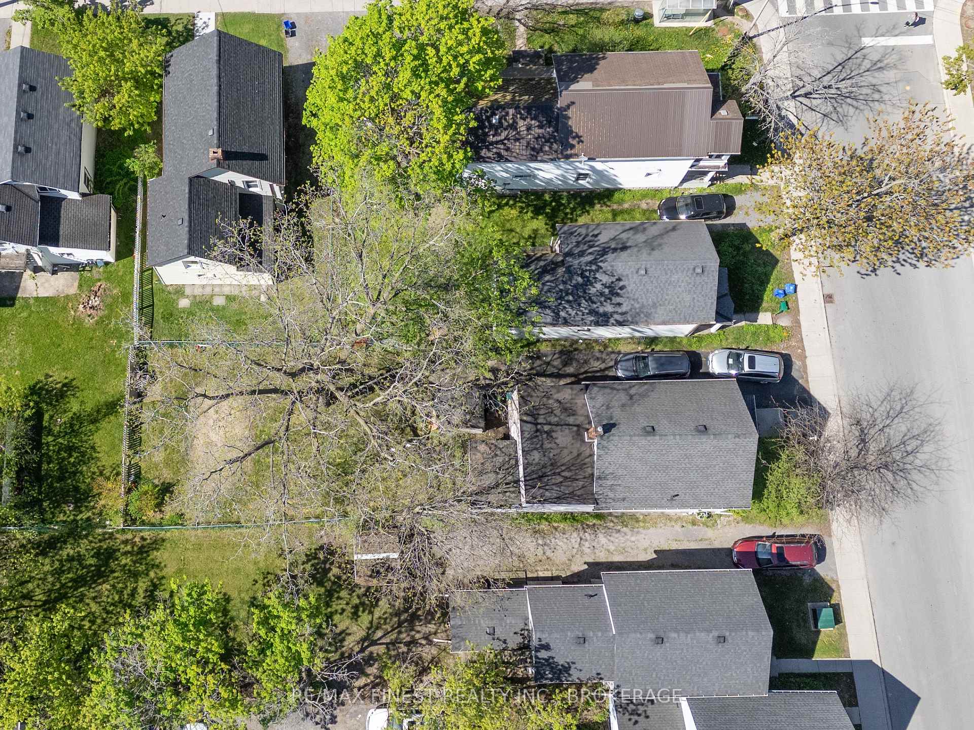 216 Alfred Street, Kingston, ON K7L 3R9, Kingston — photo 1
