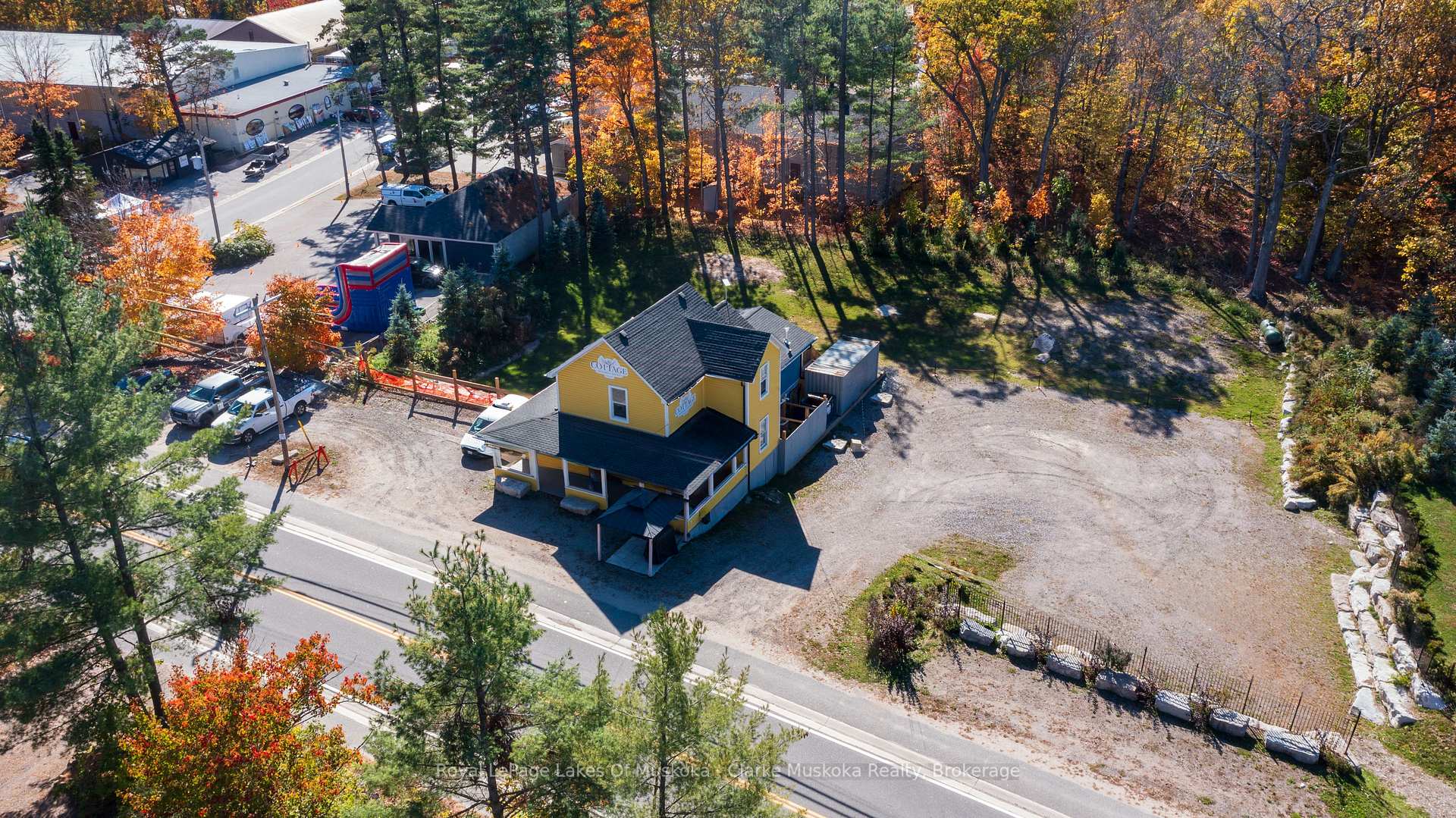 3173 Muskoka Rd 169, Muskoka Lakes, ON P0C 1A0, Muskoka Lakes — photo 1