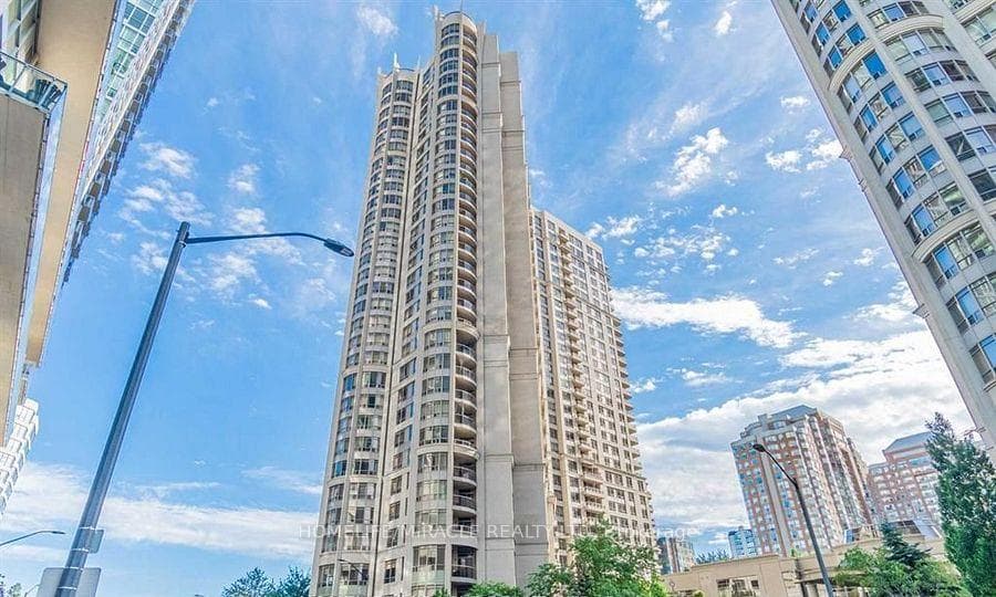 3880 Duke Of York Boulevard 1401, Mississauga, ON L5B 4M7, Mississauga — photo 1