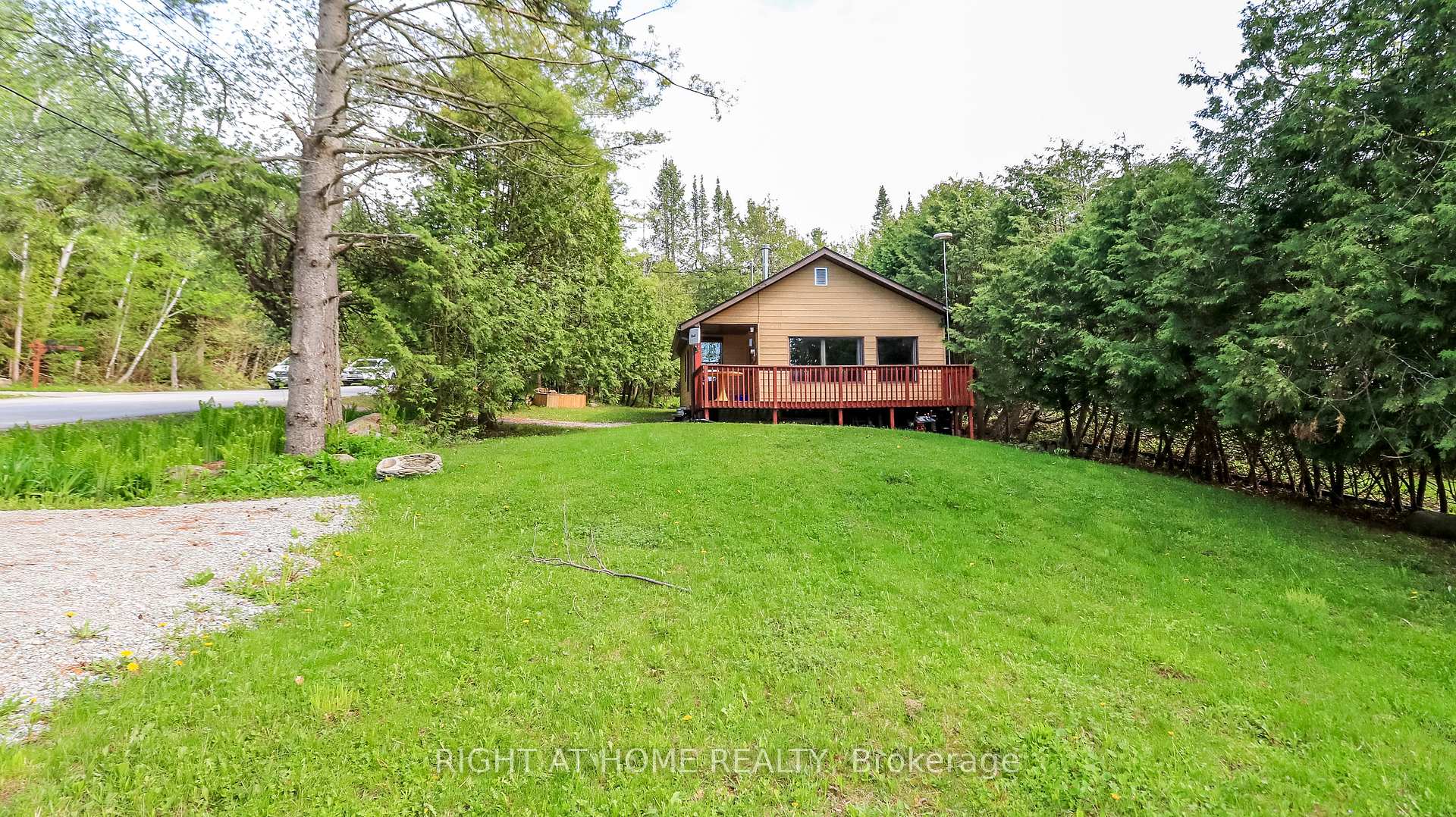 300 Albin Road, Tay, ON L0K 2C0, Tay — photo 1