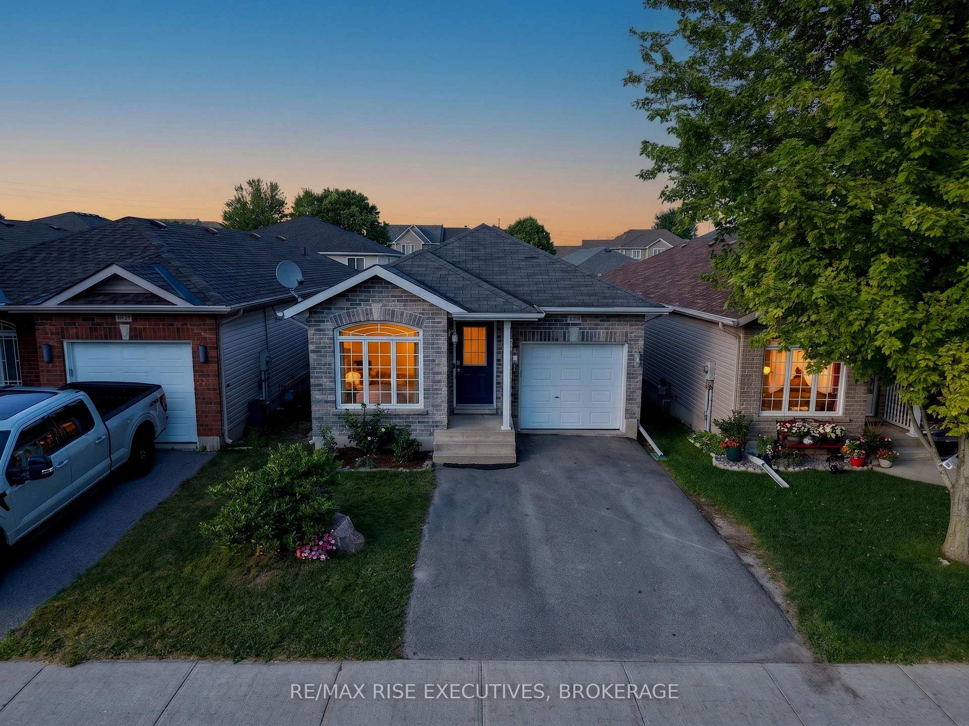 2030 Swanfield Street, Kingston, ON K7M 0A7