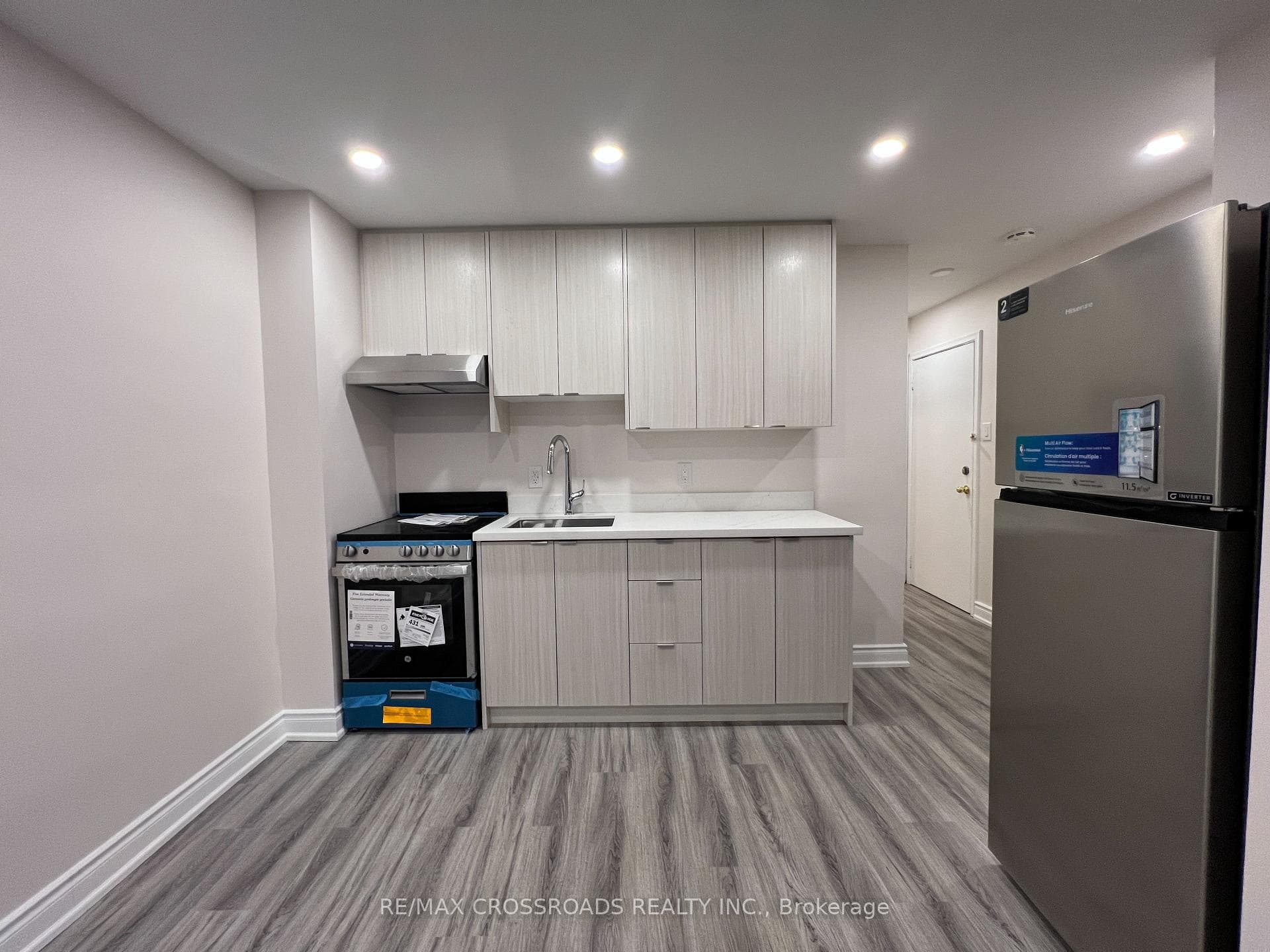 1324B GERRARD Street E, Toronto, ON M4L 1Z1, Toronto E01 — photo 1