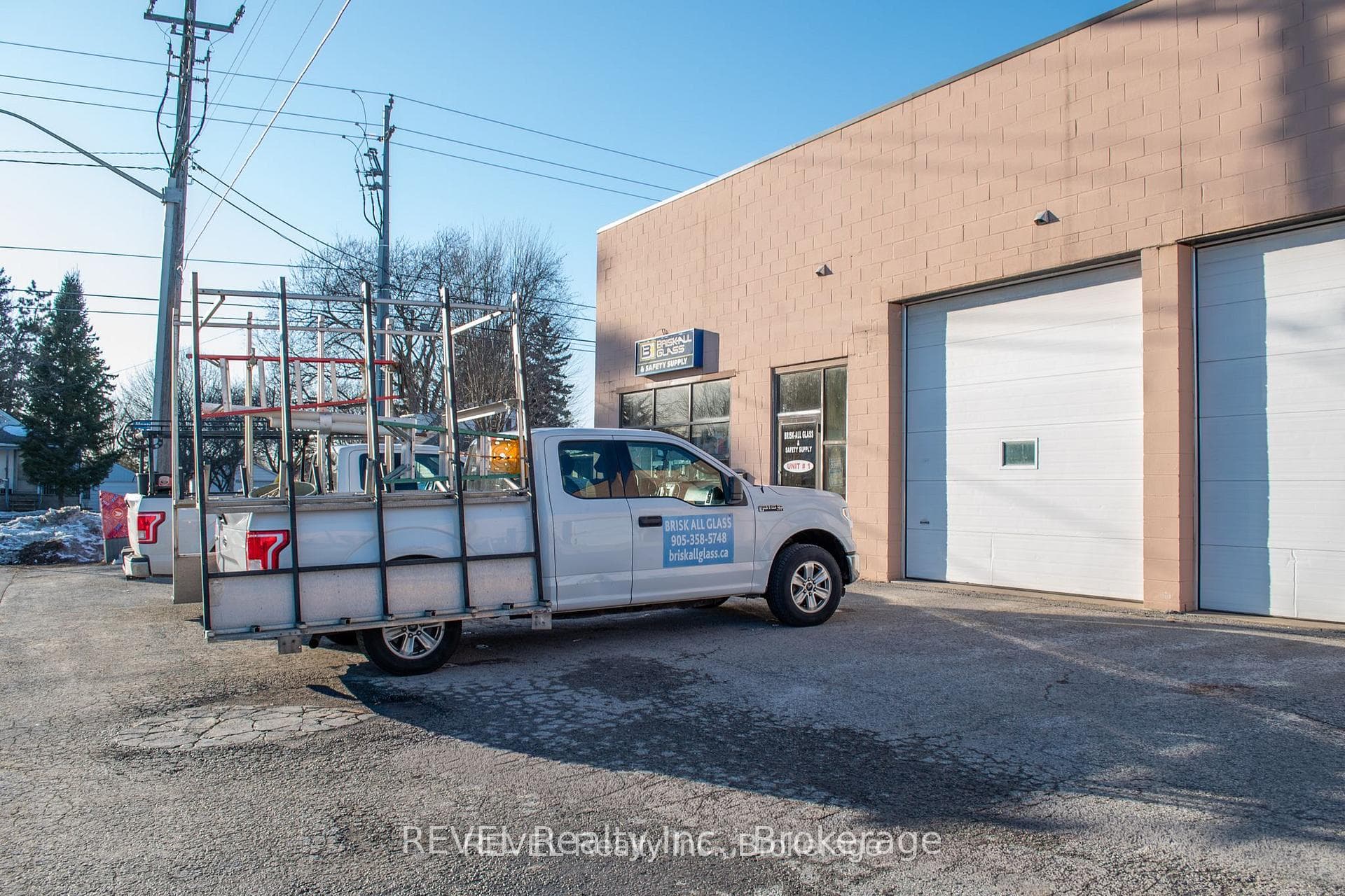 4564 Montrose Road, Niagara Falls, ON L2H 1K2, Niagara Falls — photo 1