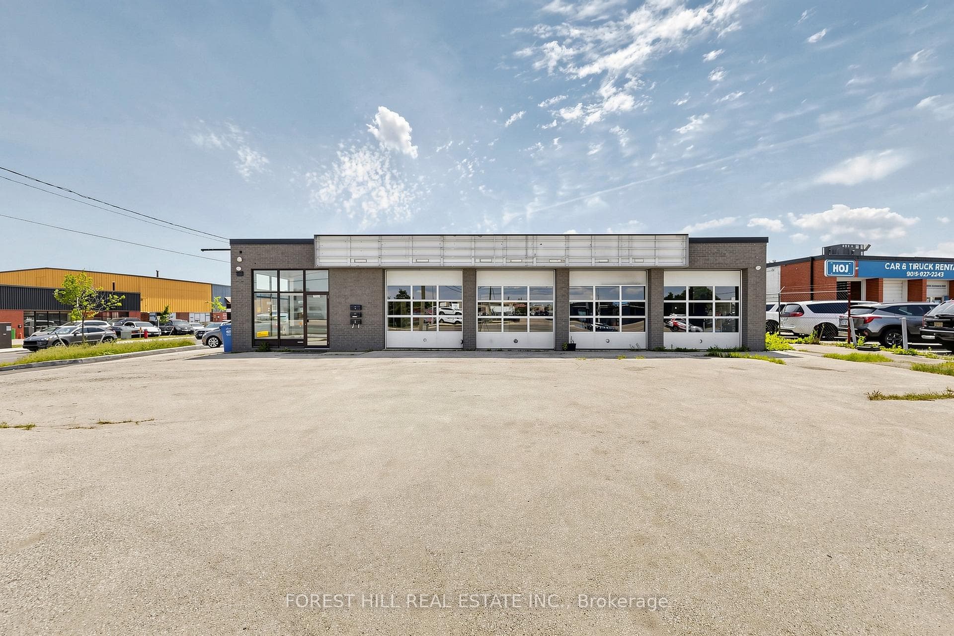 1502 Speers Road, Oakville, ON L6L 2X7, Oakville — photo 1