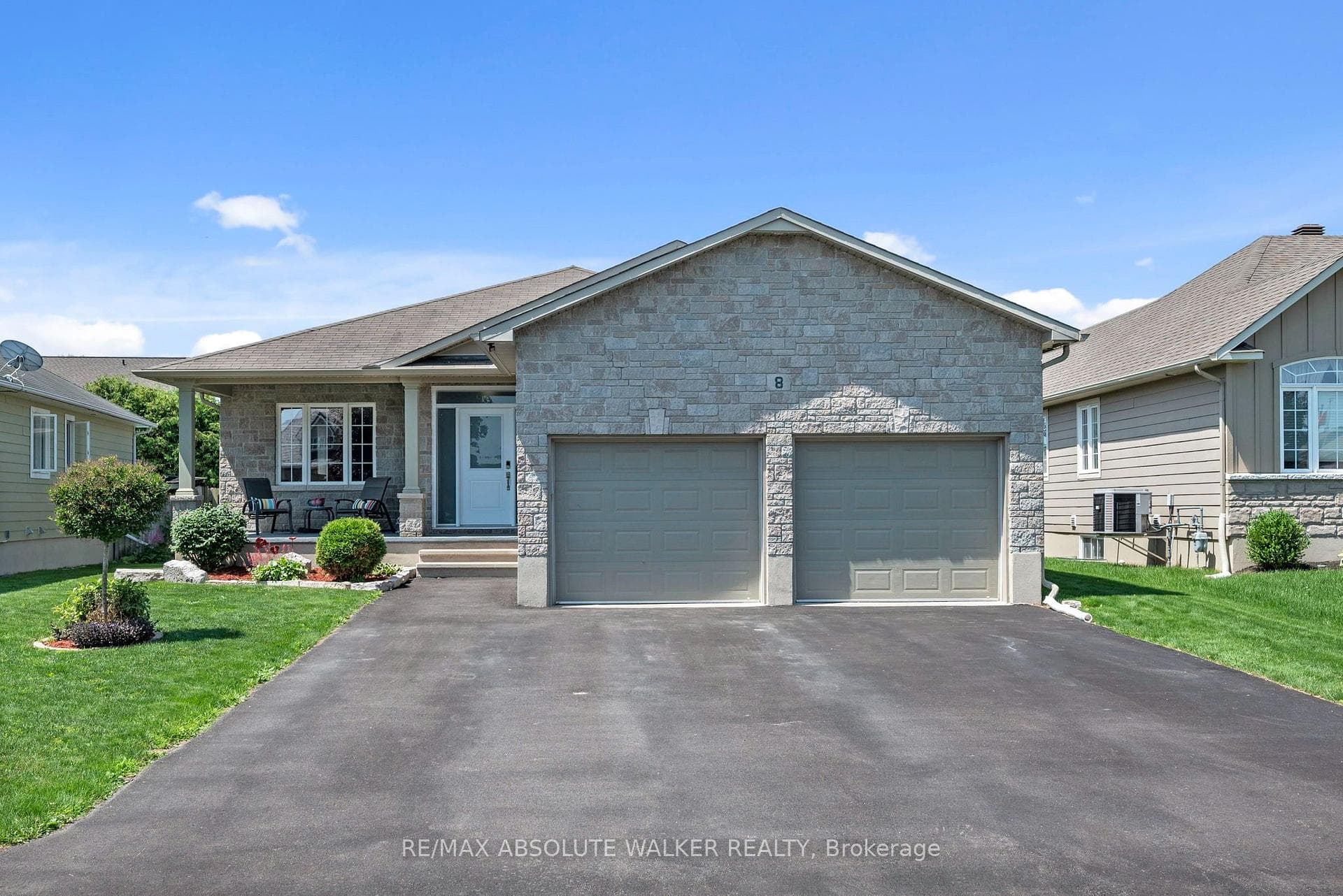 8 Settlement Lane, Russell, ON K4R 0A4, Russell — photo 1