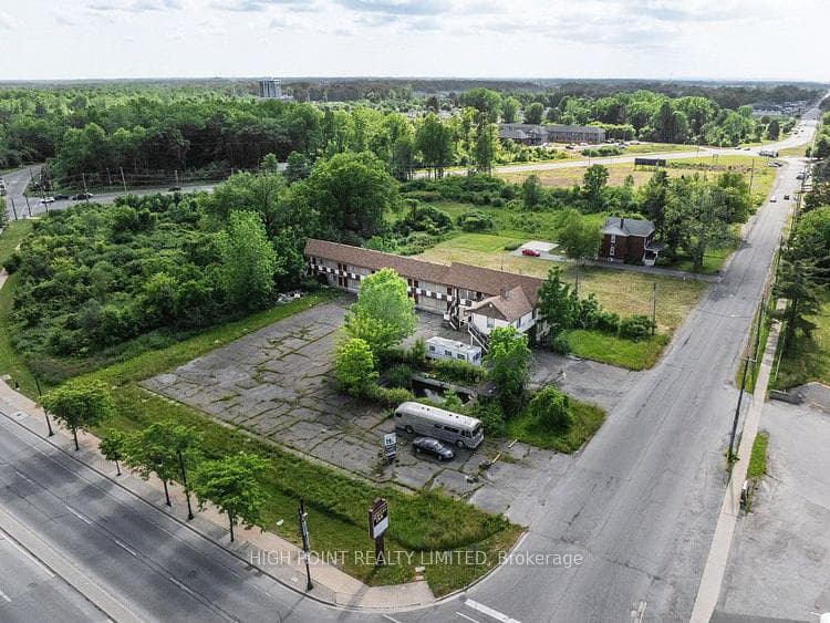 5544 Mcleod Road, Niagara Falls, ON L2G 2E3, Niagara Falls — photo 1