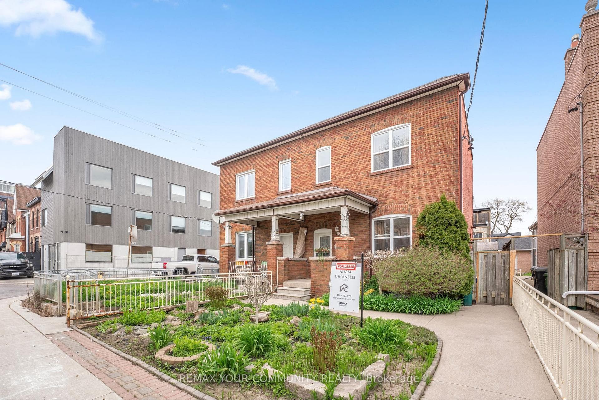 151 Dovercourt Road Upper, Toronto, ON M6J 3C5, Toronto C01 — photo 1