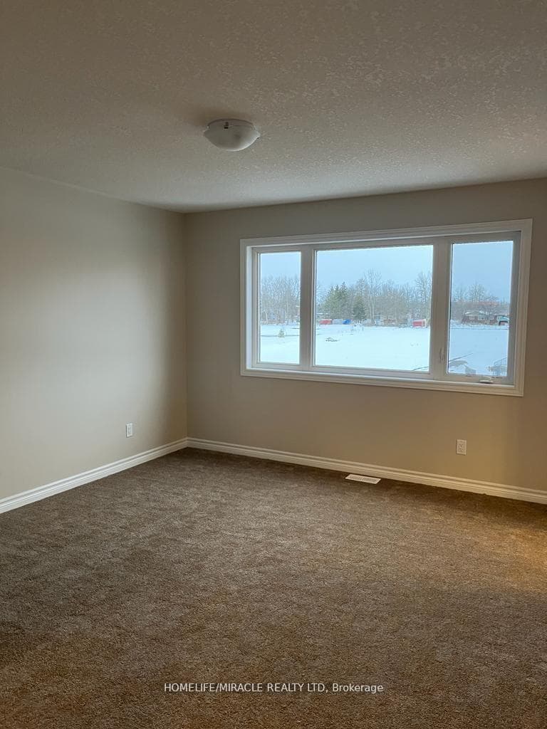 231 Heritage Park Drive, Greater Napanee, ON K7R 0C7, Greater Napanee — photo 1