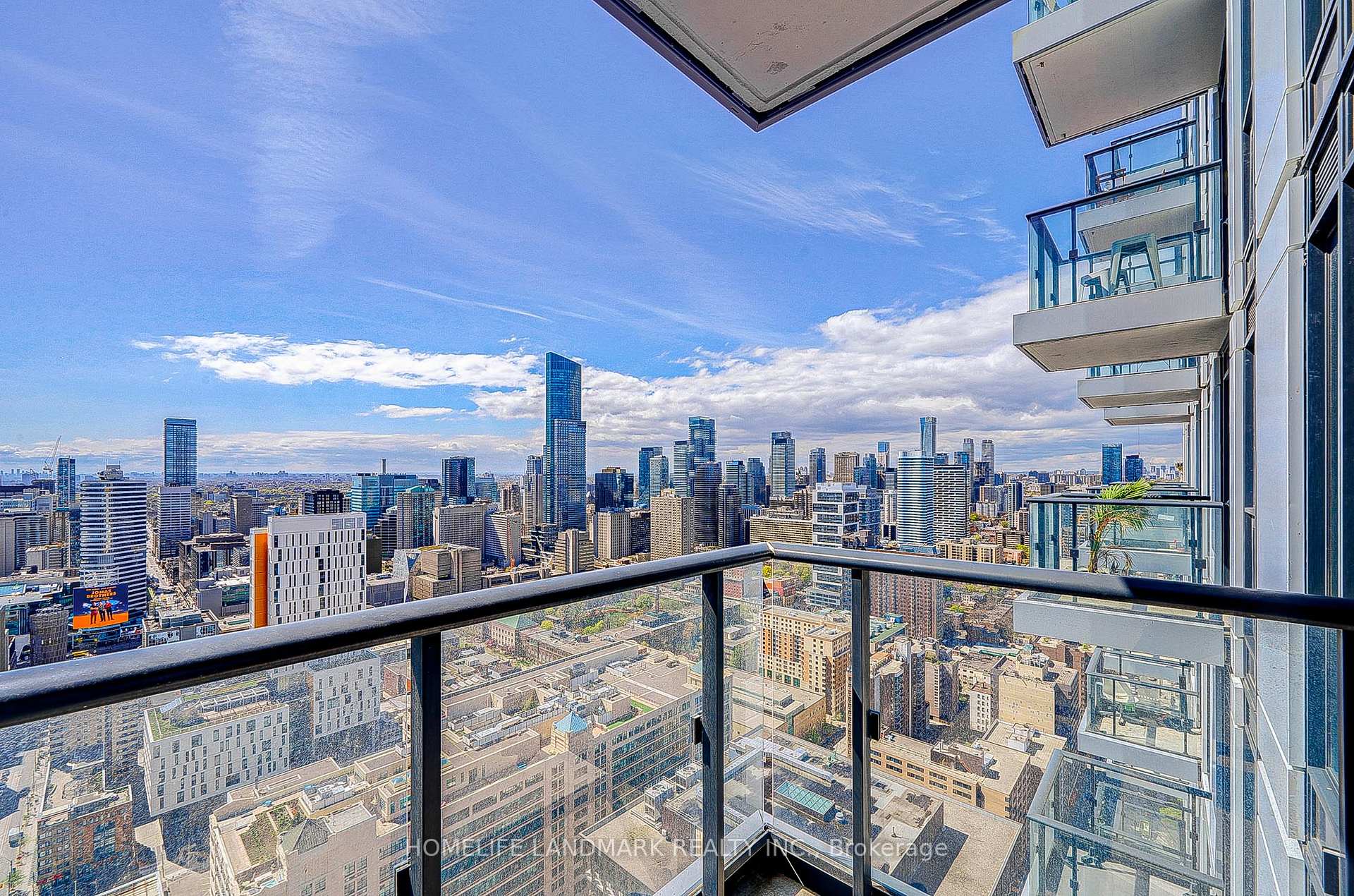 251 Jarvis Street 4307, Toronto, ON M5B 0C3, Toronto C08 — photo 1