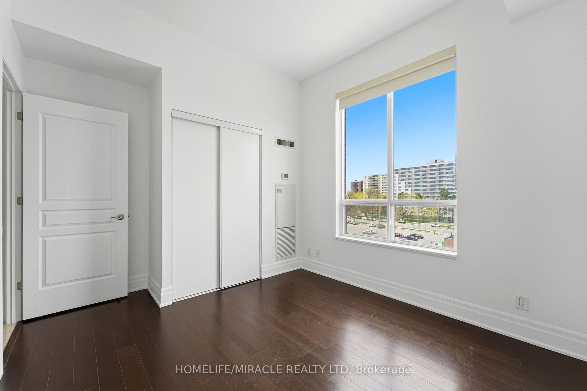 777 Steeles Avenue LPH2, Toronto, ON M2R 3Y4, Toronto C07 — photo 1