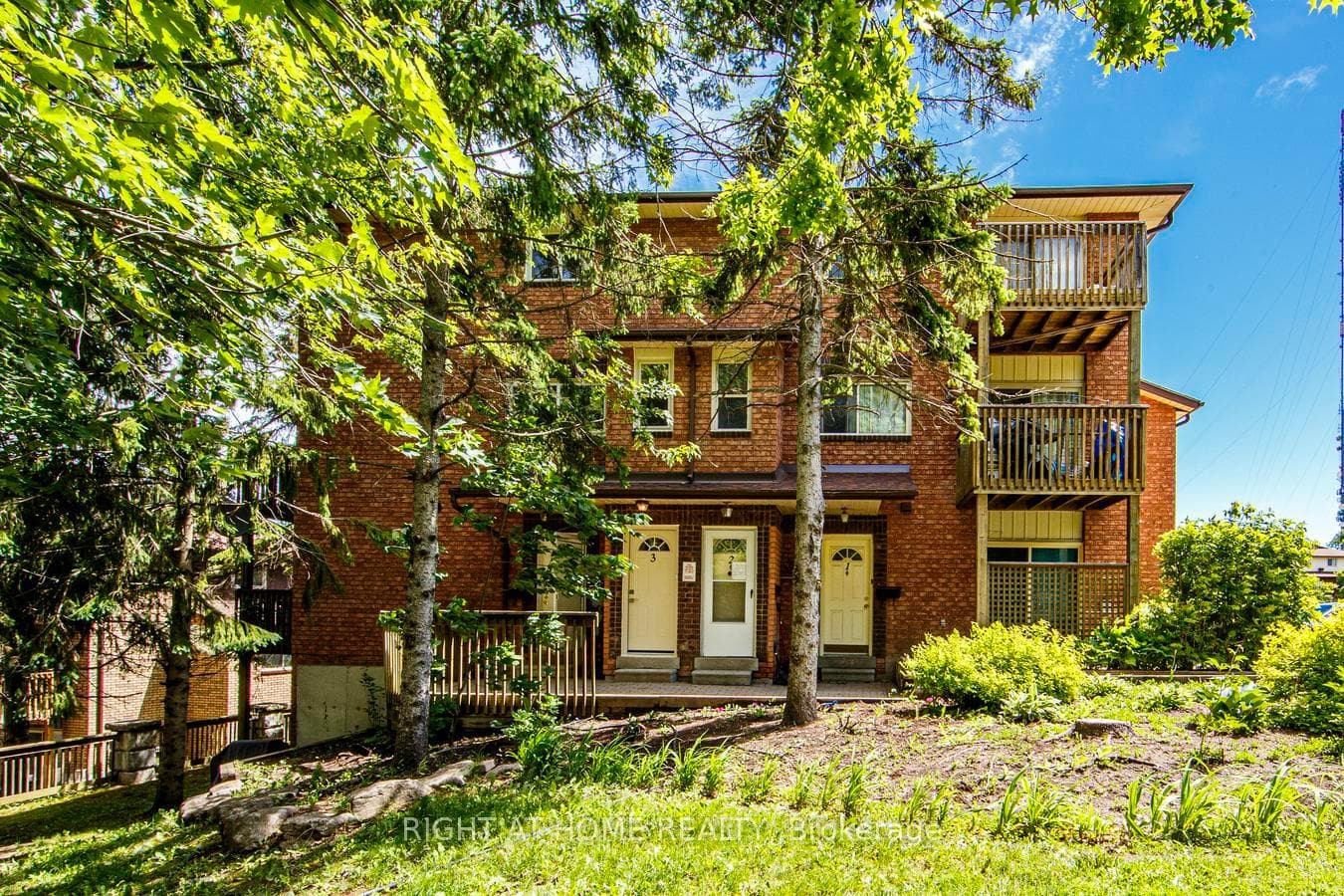 23 Meadow Lane 3, Barrie, ON L4N 7K3, Barrie — photo 1
