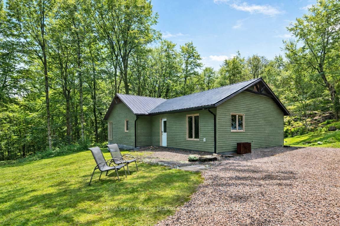 64 124 Highway, McDougall, ON P2A 2W7, McDougall — photo 1