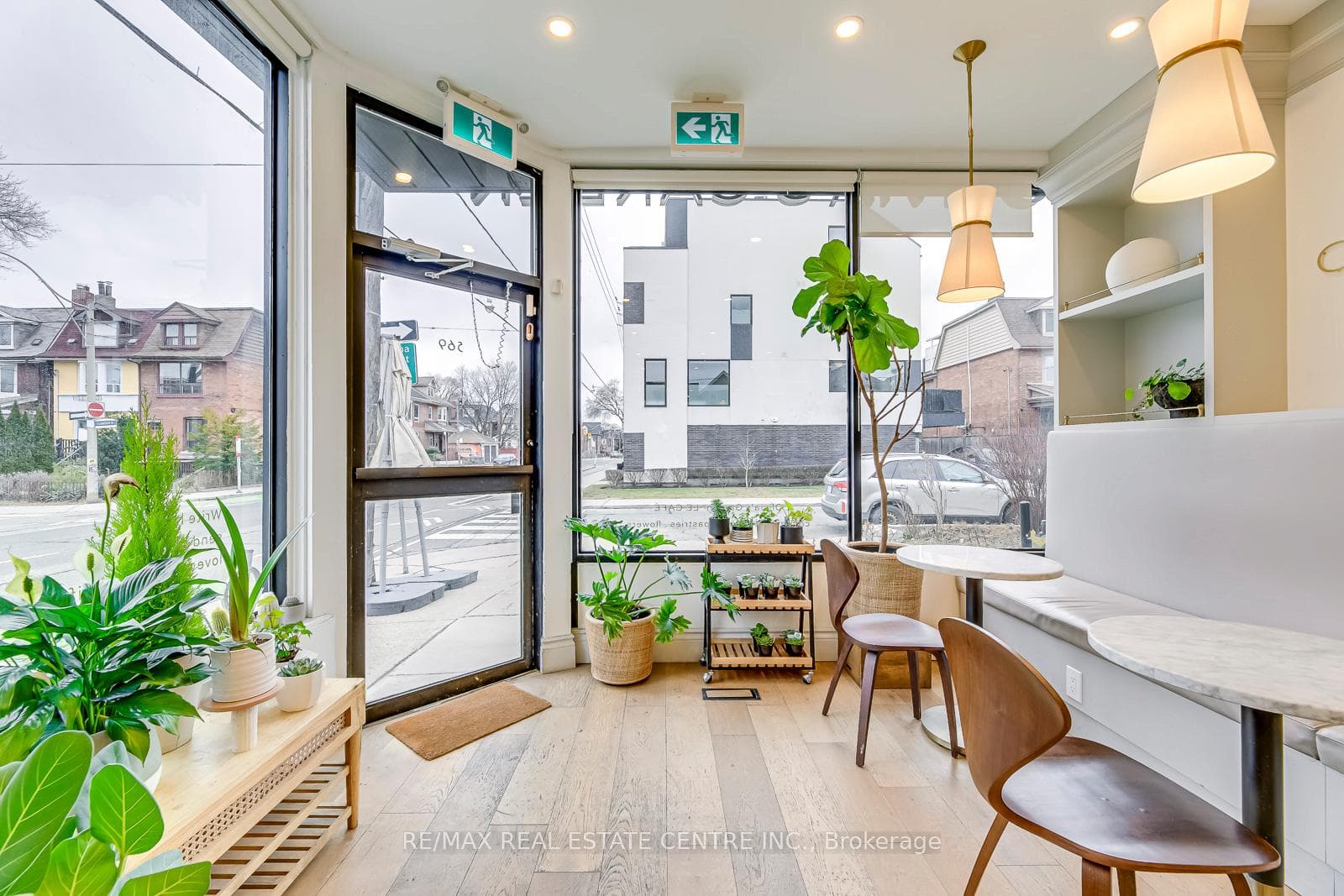 569 Crawford Street, Toronto, ON M6G 3K1, Toronto C01 — photo 1